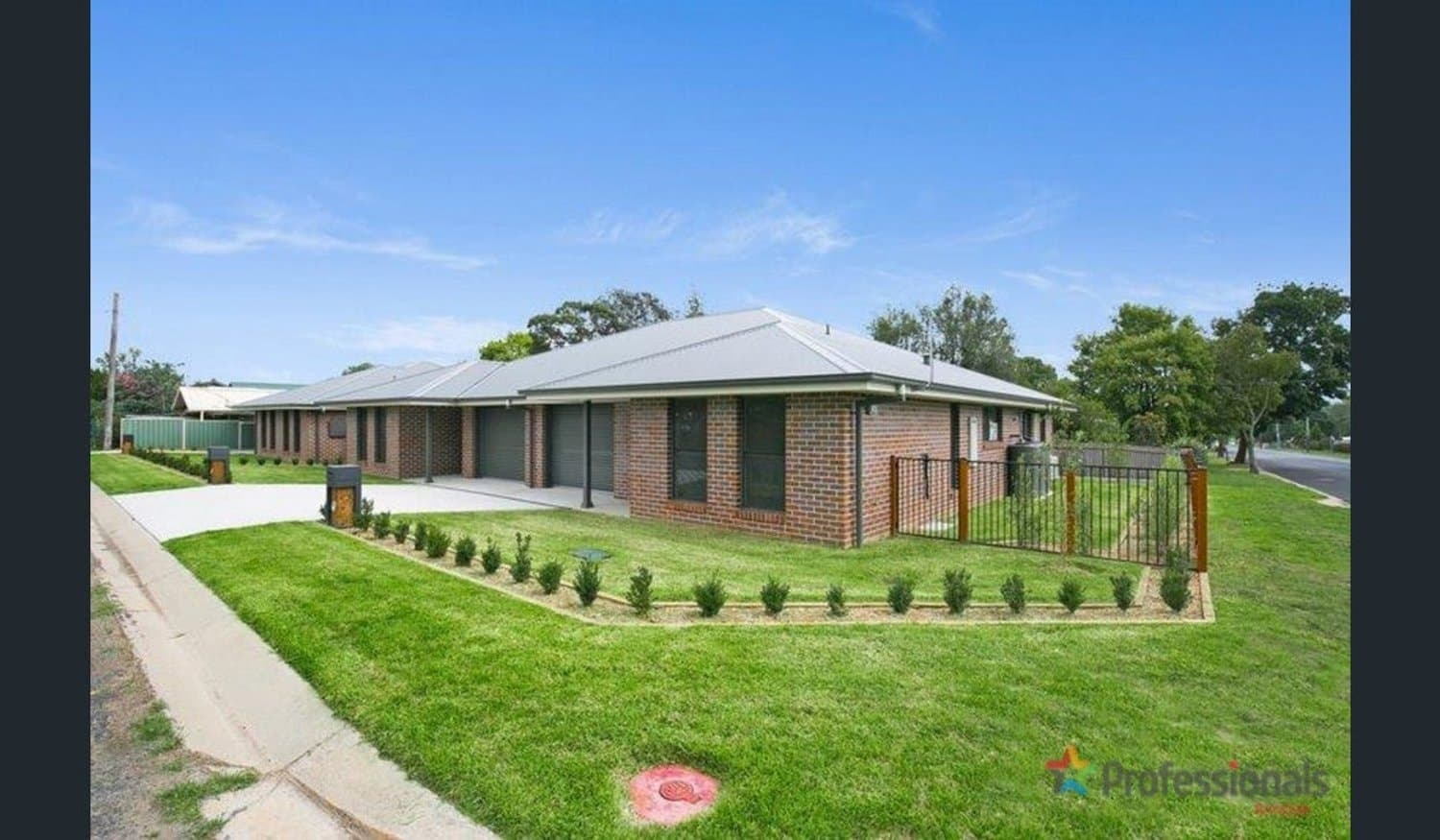 2/132 Douglas Street, Armidale NSW 2350, Armidale - Image 1
