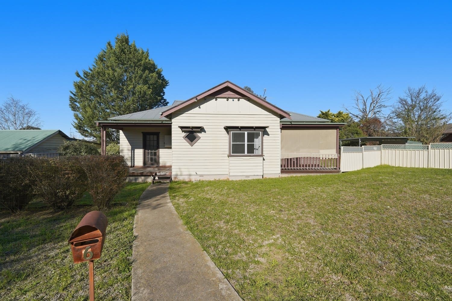 6 Marshall Avenue, Armidale NSW 2350, Armidale - Image 1