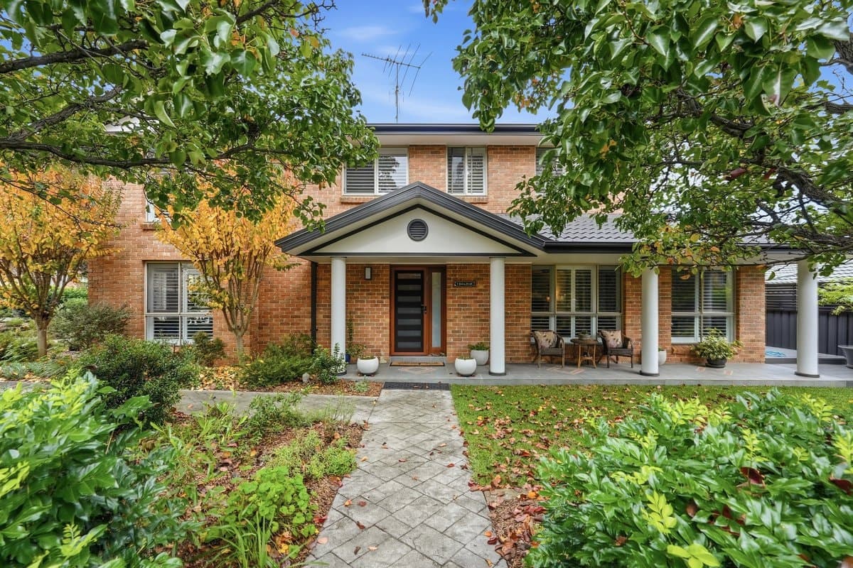 8 Hakea Street, Mount Annan - Image 1