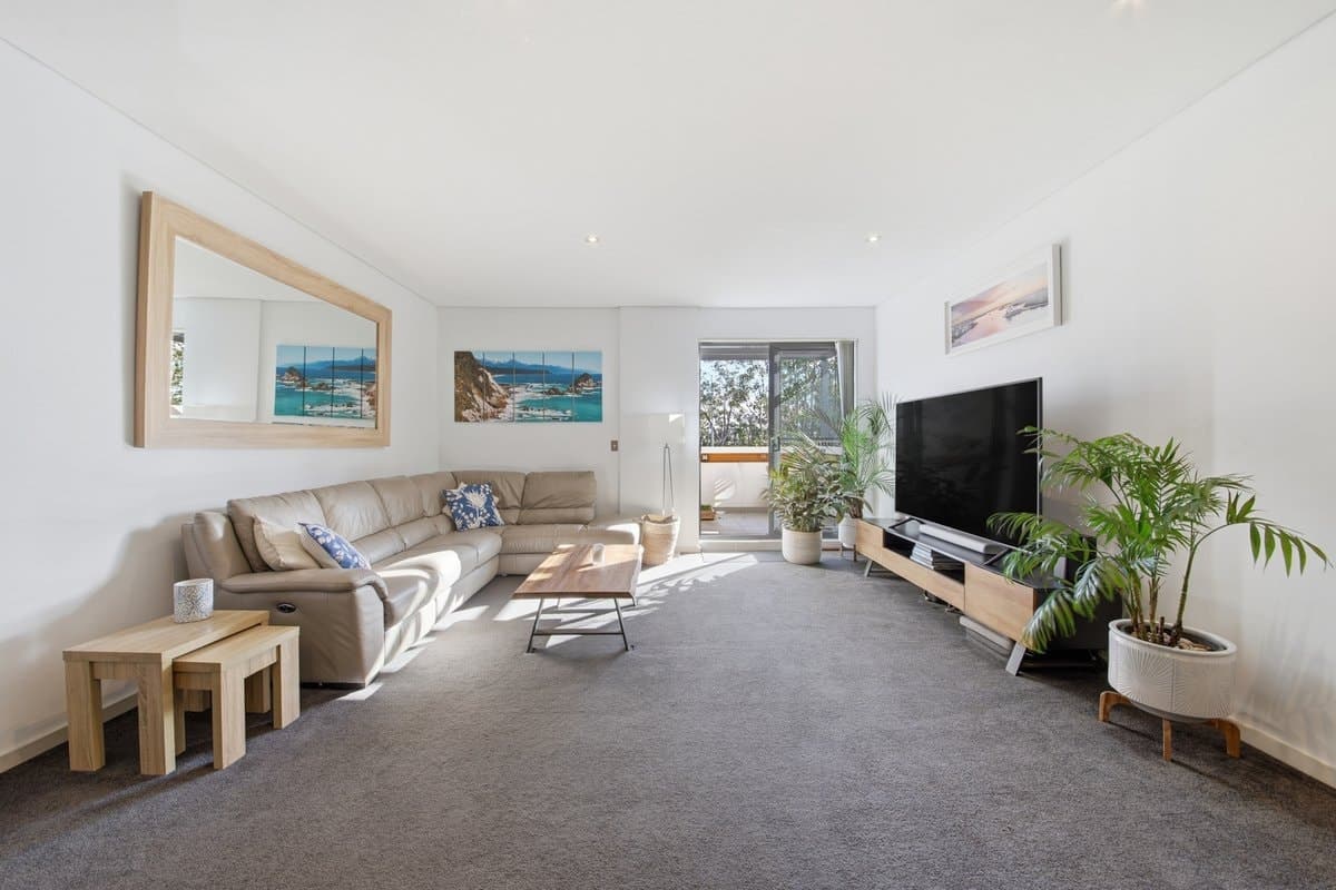 10/ 1-3 Parc Guell Drive, Campbelltown - Image 1