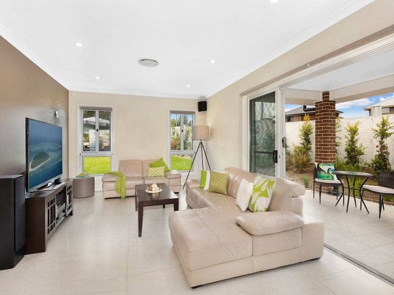 29 Clontarf Street, Seaforth - Thumbnail 2