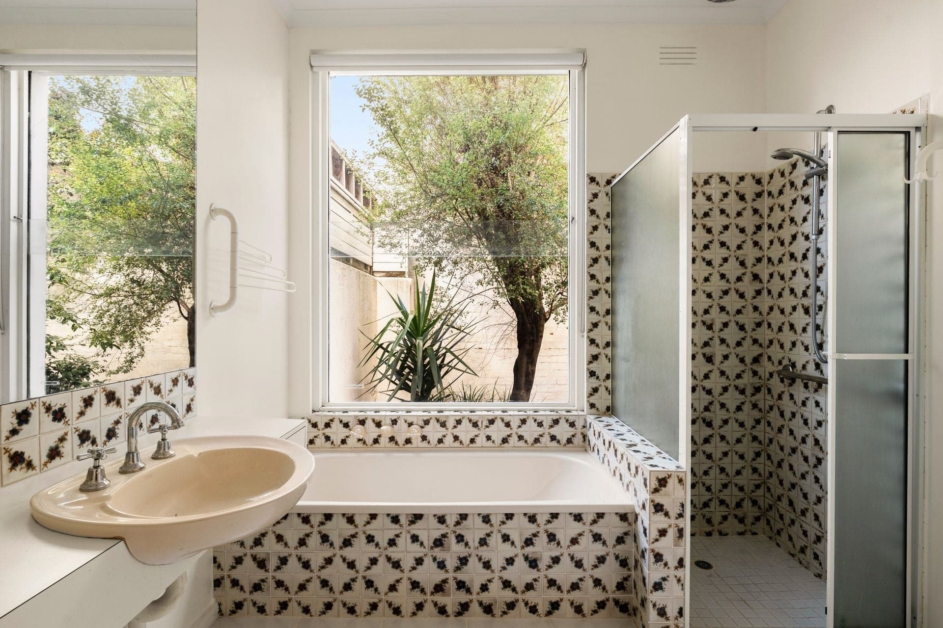 1/3 Ormsby Grove, Toorak, Toorak - Thumbnail 5
