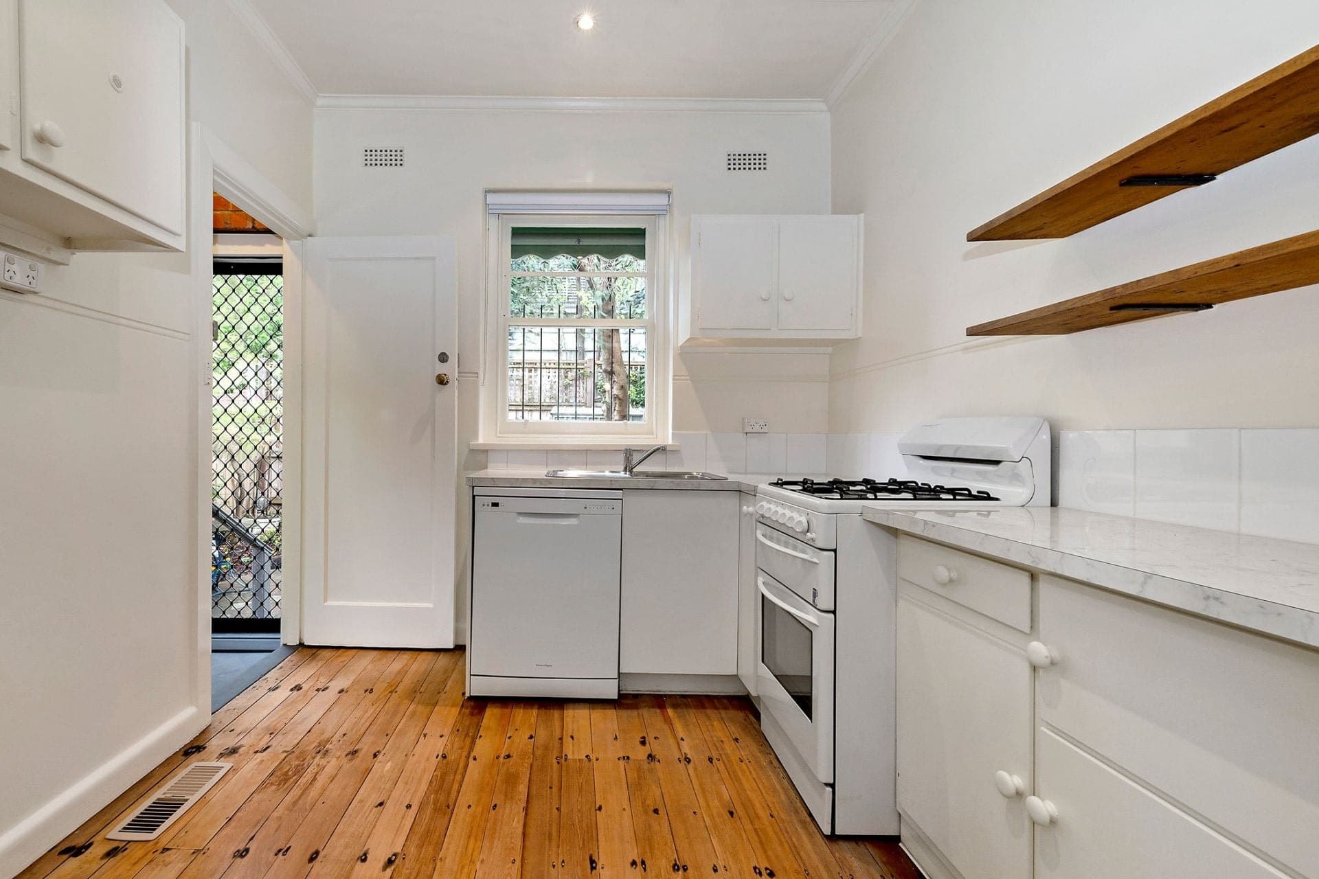 28 Carters Avenue, Toorak, Toorak - Thumbnail 3