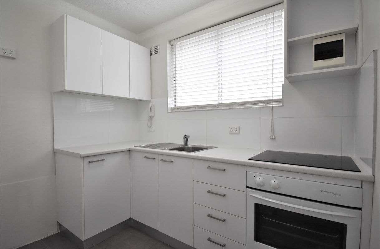 10 / 25 SUTHERLAND STREET, Paddington, Paddington - Thumbnail 4