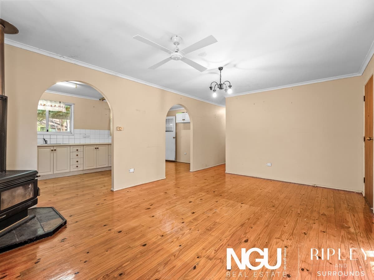 21 Dixon Street, Wulkuraka QLD 4305, Wulkuraka - Thumbnail 5
