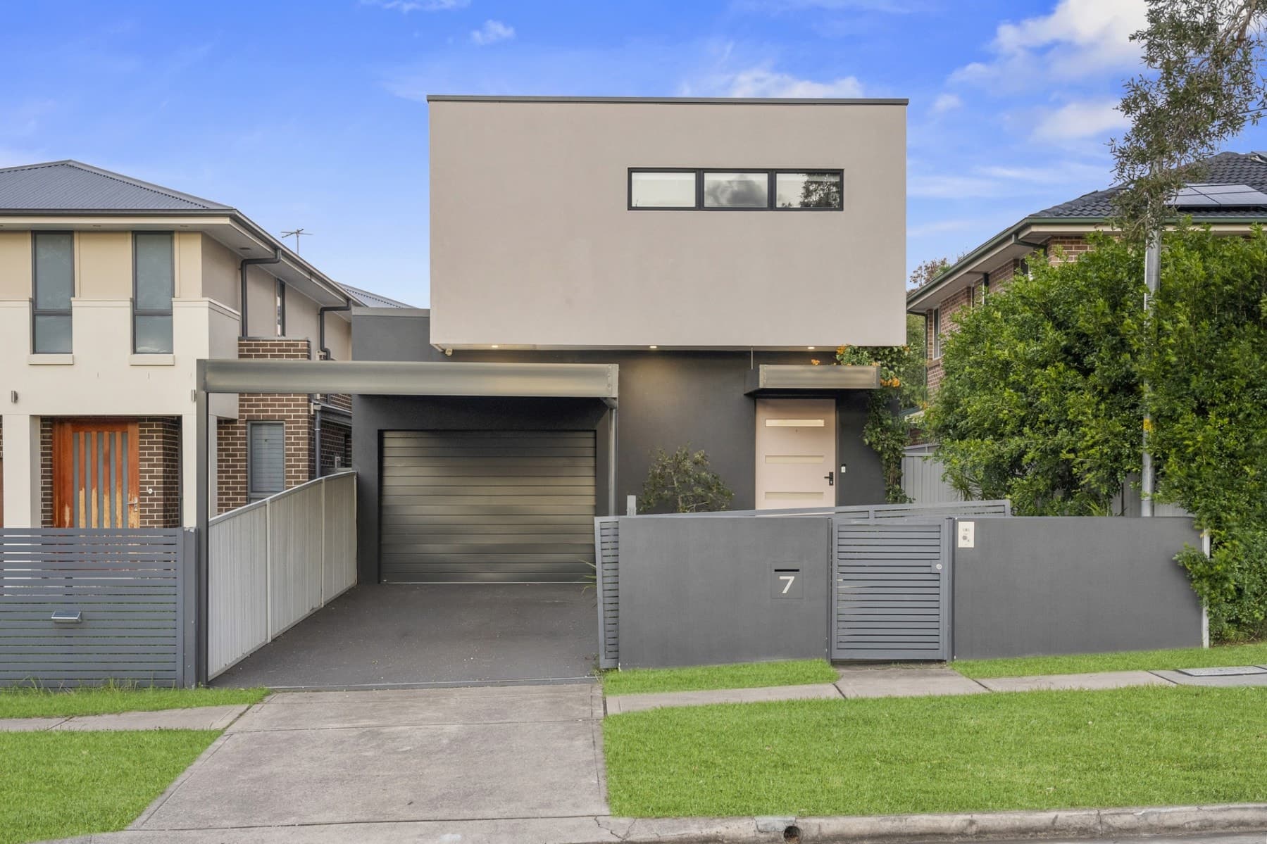7 Cross Road, Merrylands - Image 1