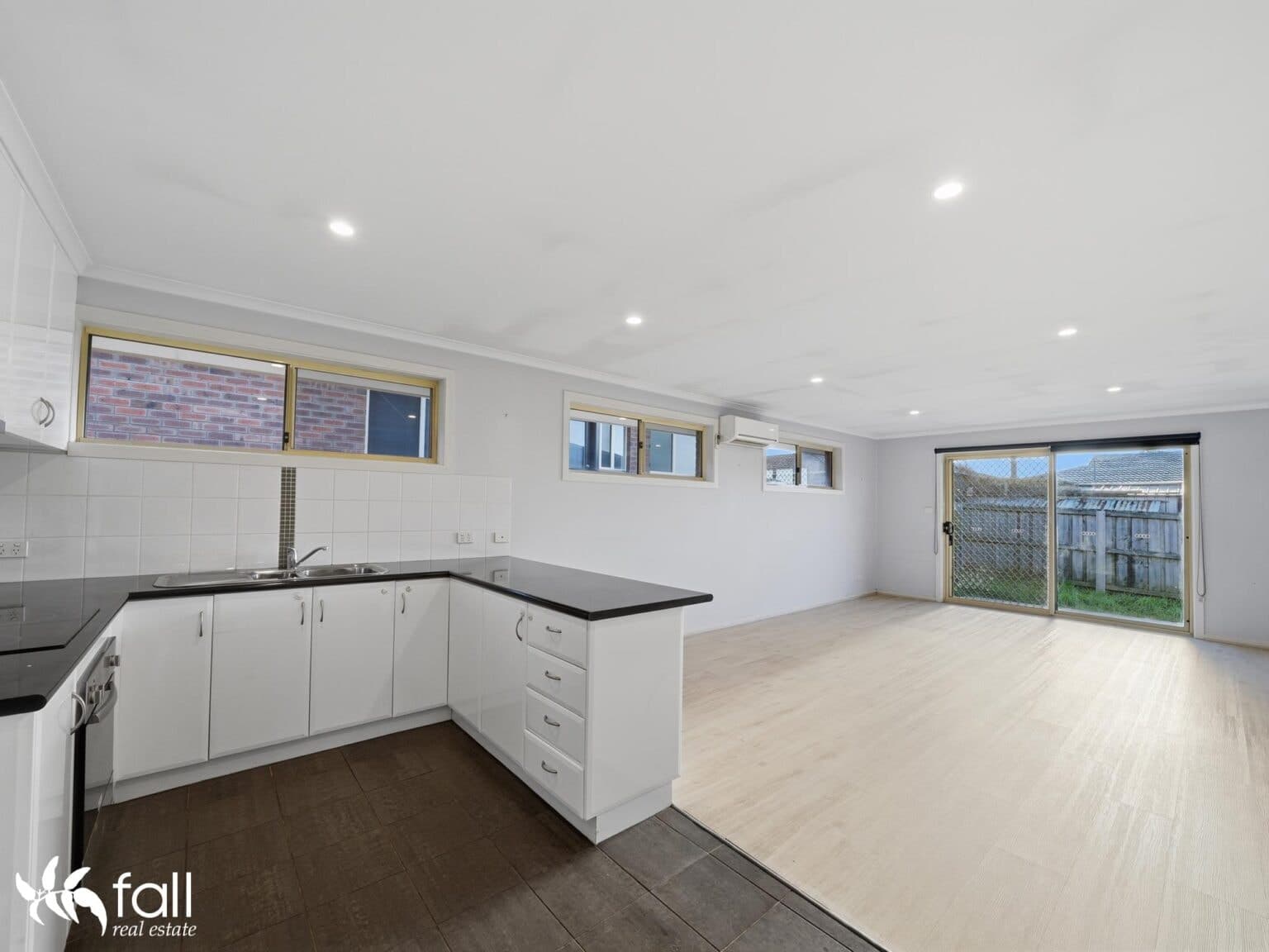 2/210 Chapel Street, GLENORCHY TAS 7010, Glenorchy - Image 1
