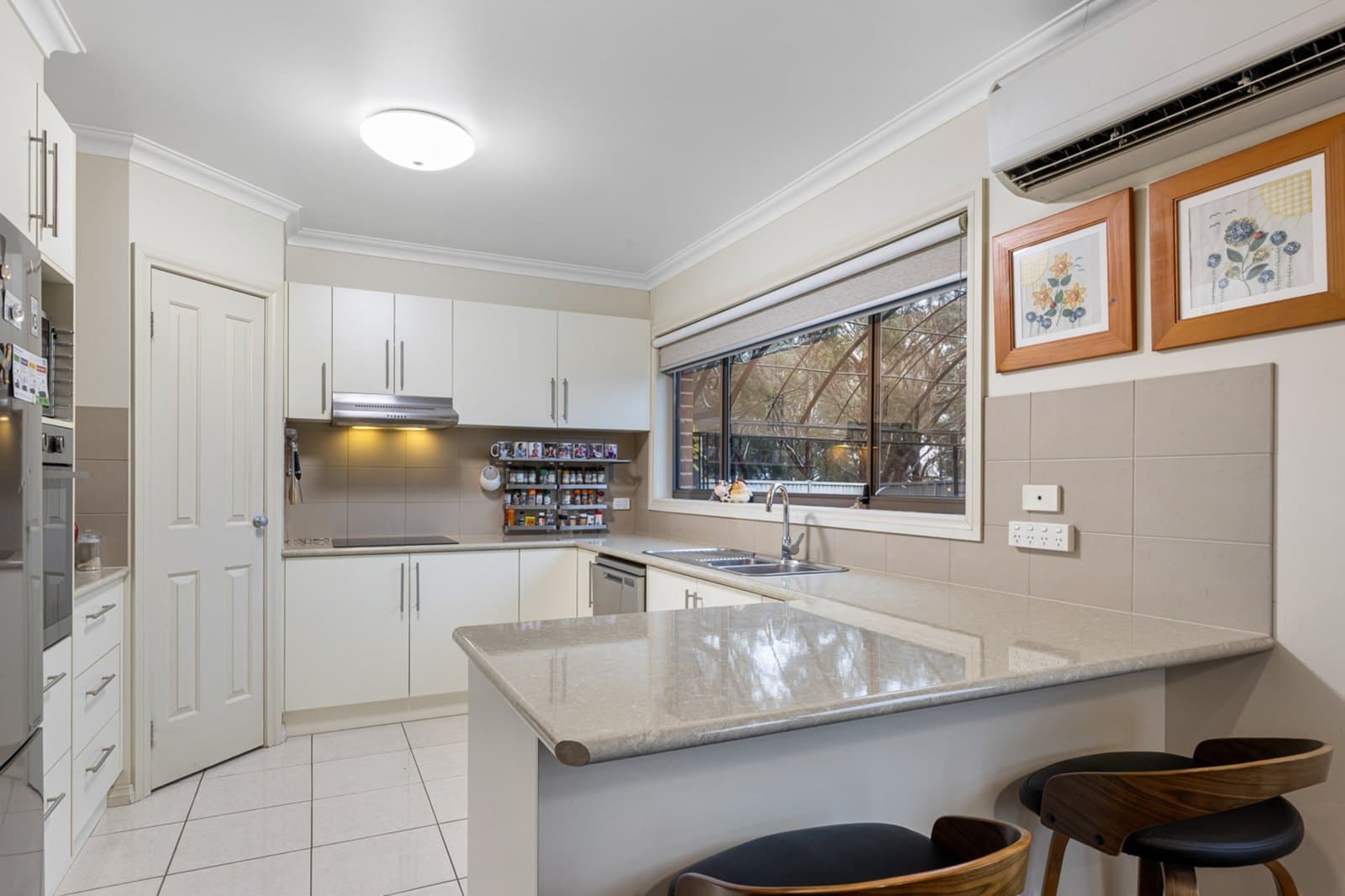 2/29 King George Way, Mitchell Park, Mitchell Park - Thumbnail 2
