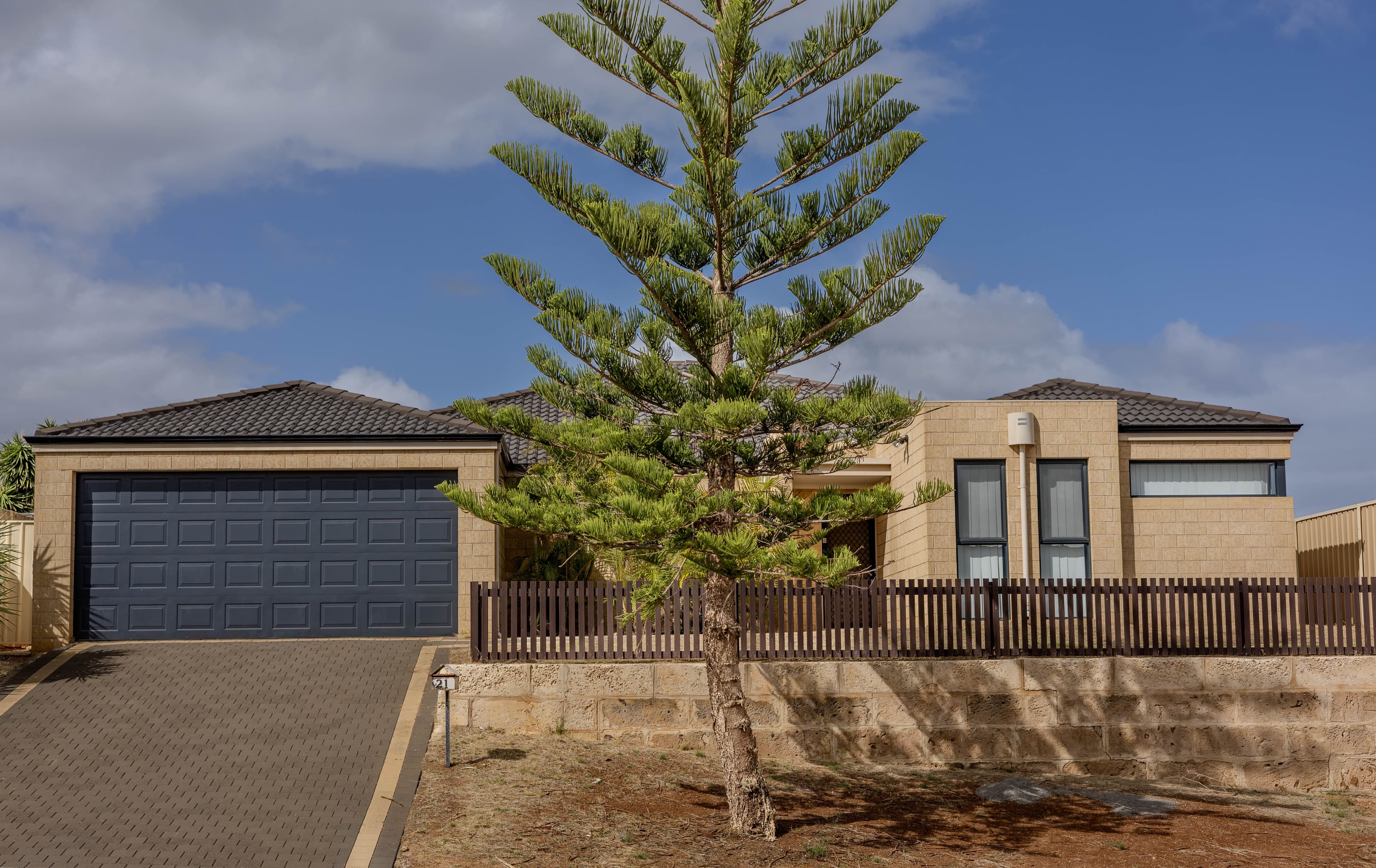 21 Sail Boulevard, SUNSET BEACH WA 6530, Sunset Beach - Thumbnail 5