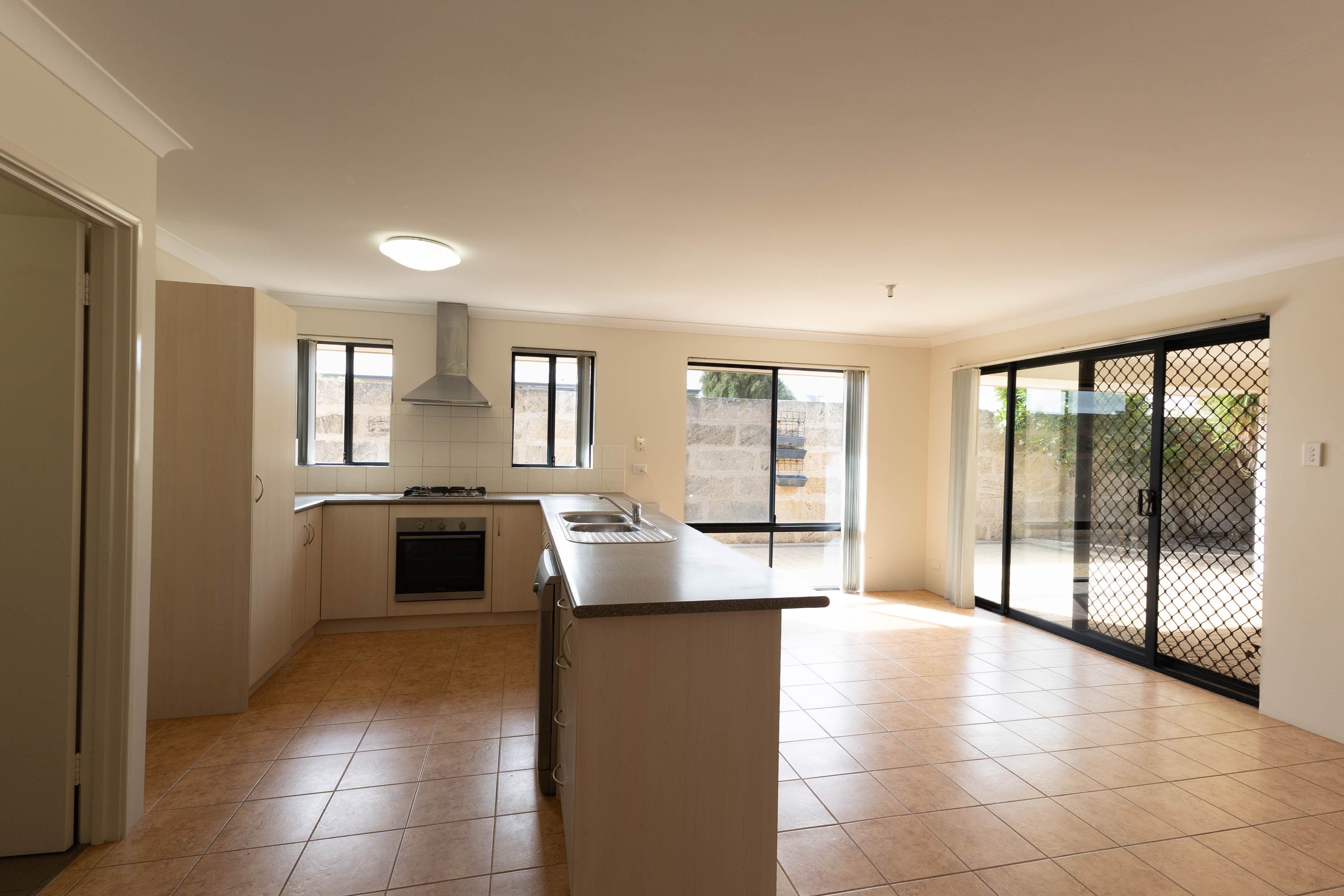 21 Sail Boulevard, SUNSET BEACH WA 6530, Sunset Beach - Thumbnail 8