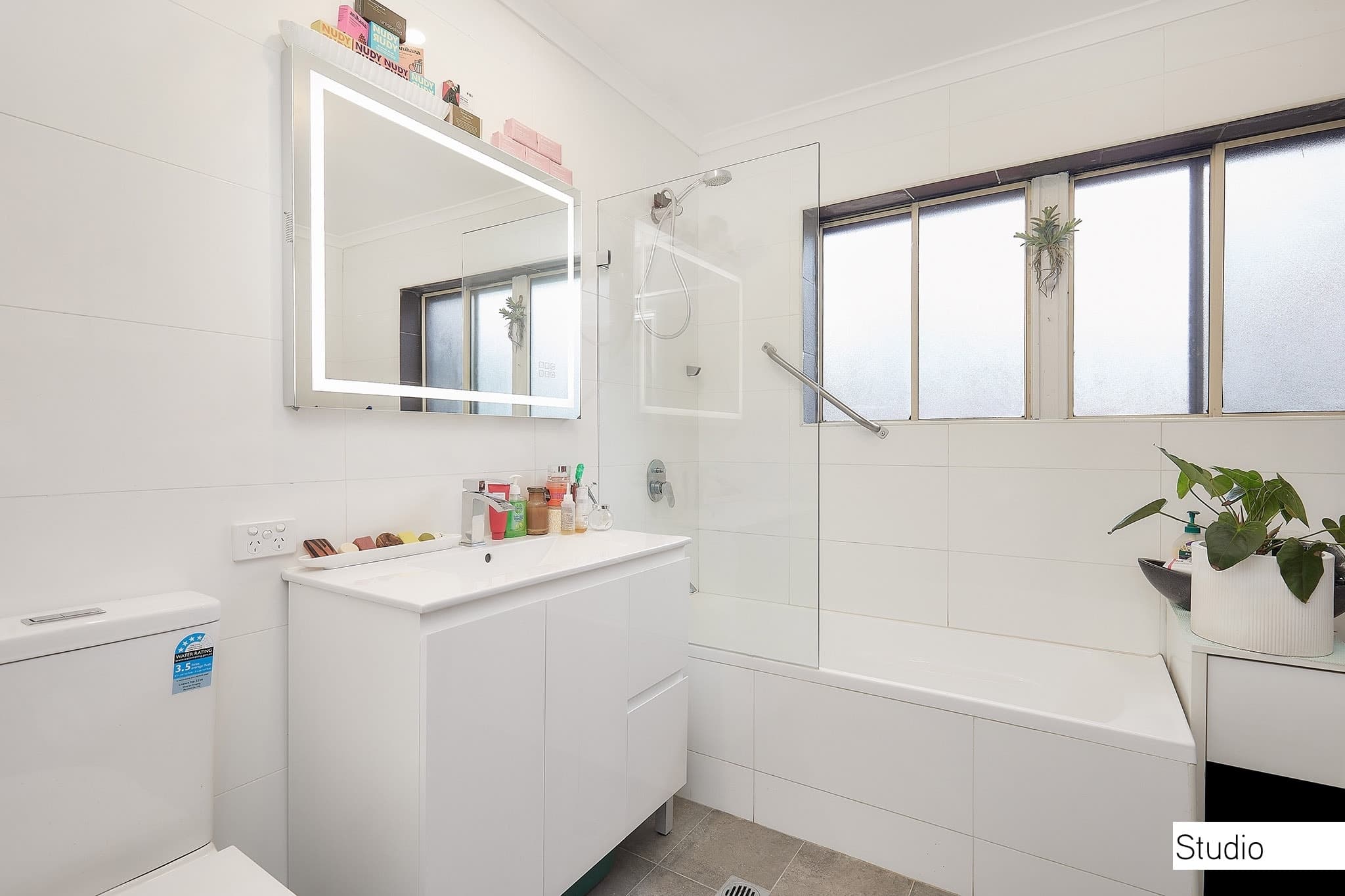 12 Gooraway Place, Berowra Heights, Berowra Heights - Image 1