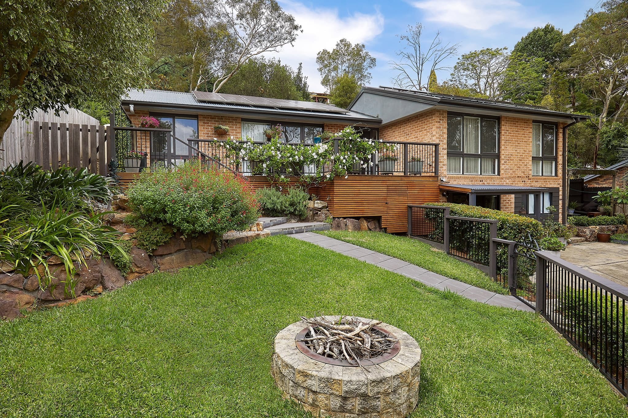12 Gooraway Place, Berowra Heights, Berowra Heights - Thumbnail 3