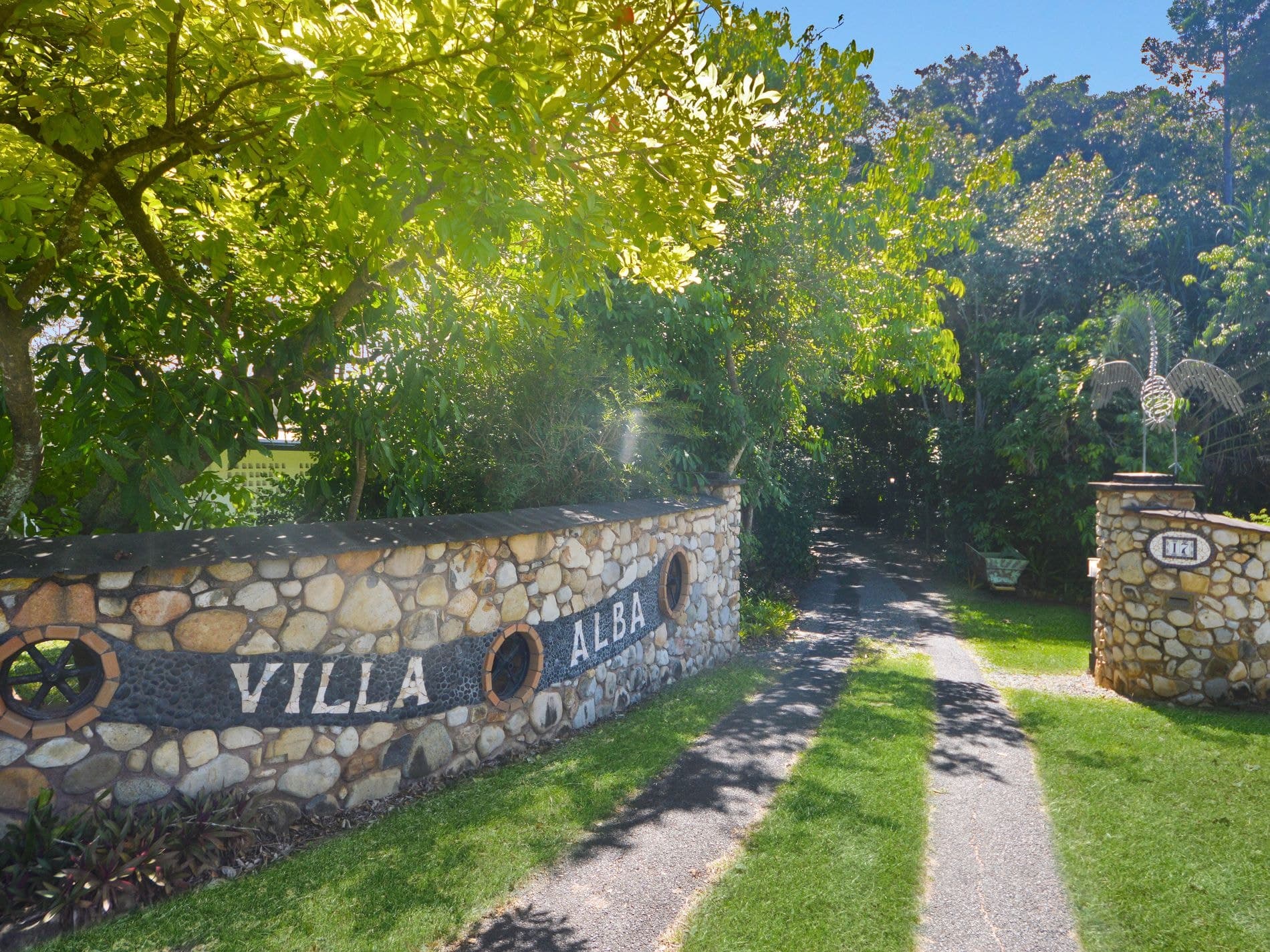 17 Middlemiss Street, Mareeba, Mareeba - Thumbnail 2