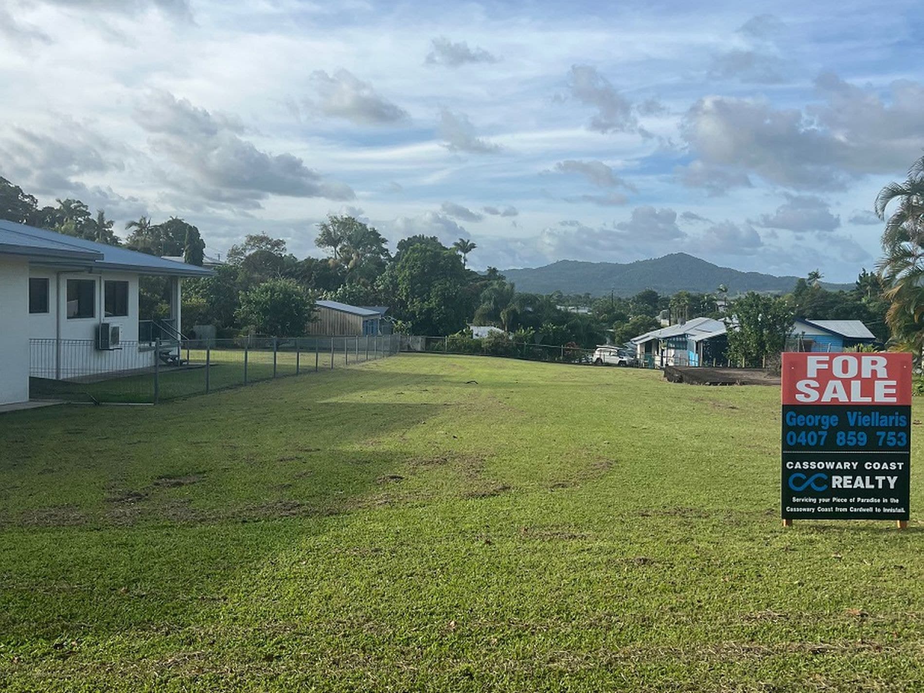 15 CLANCY STREET, East Innisfail, East Innisfail - Thumbnail 2