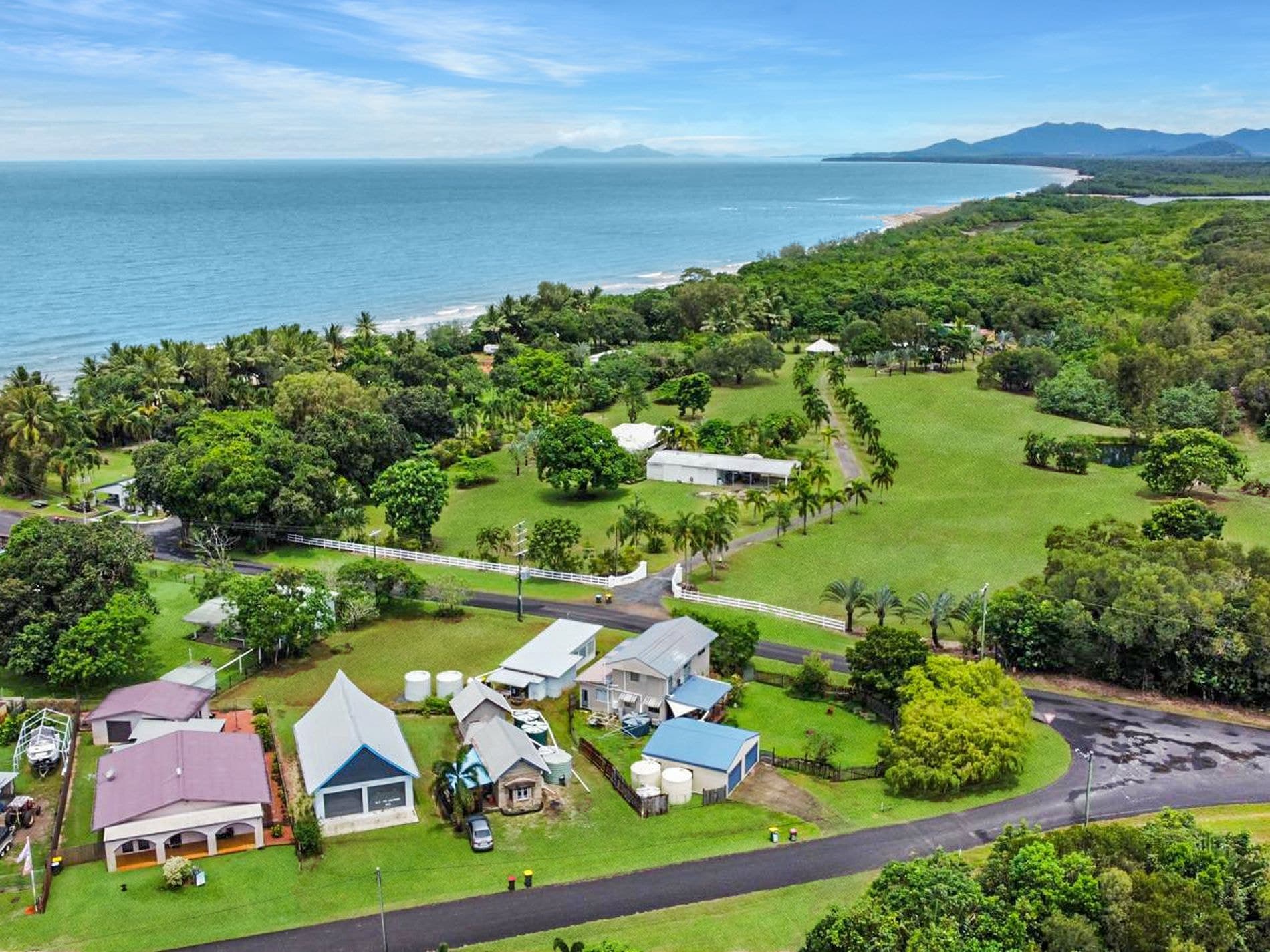 5 INARLINGA ROAD, Cowley Beach, Cowley Beach - Thumbnail 6