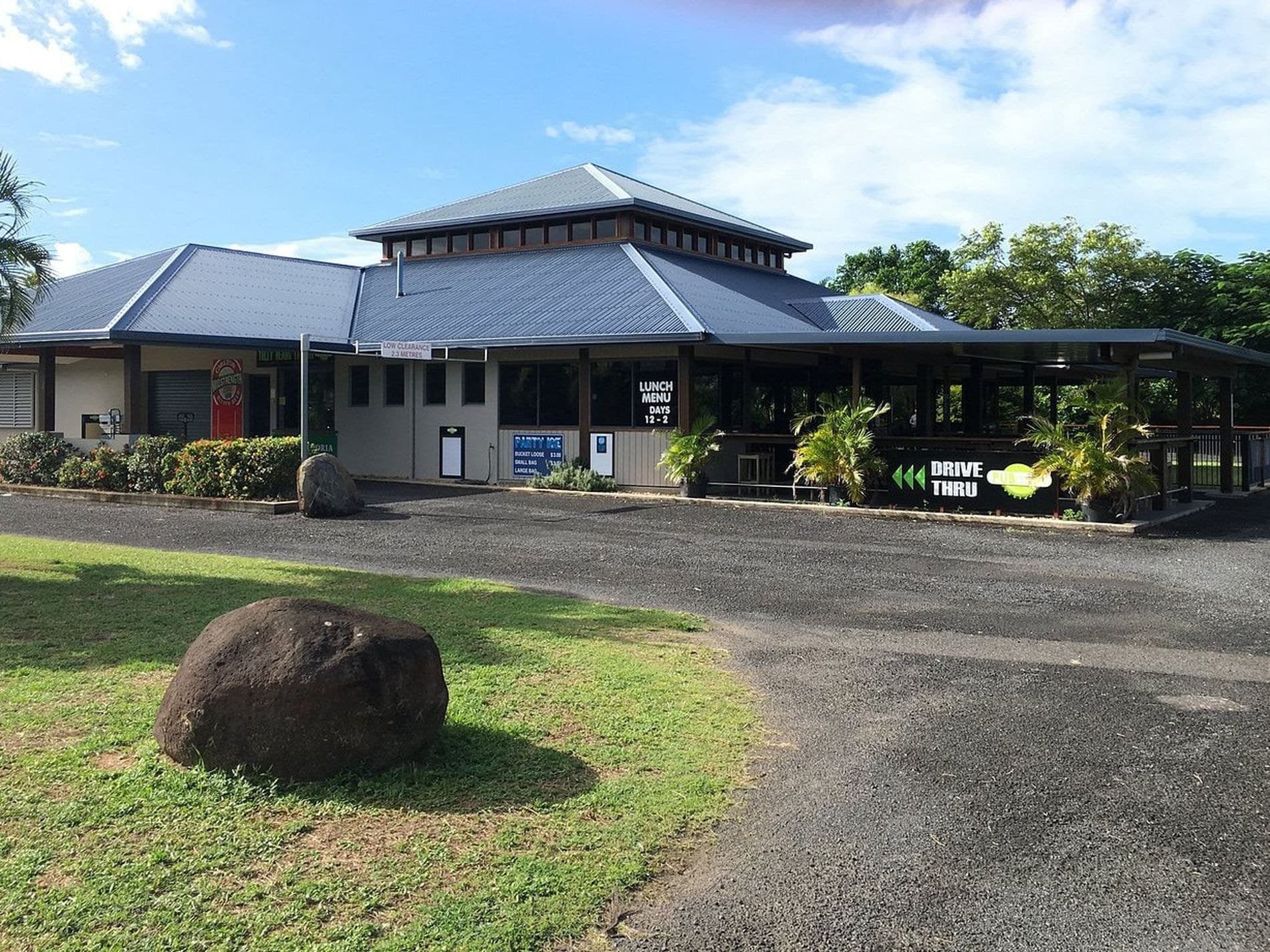 12 Tully Heads Road, Tully Heads, Tully Heads - Thumbnail 6