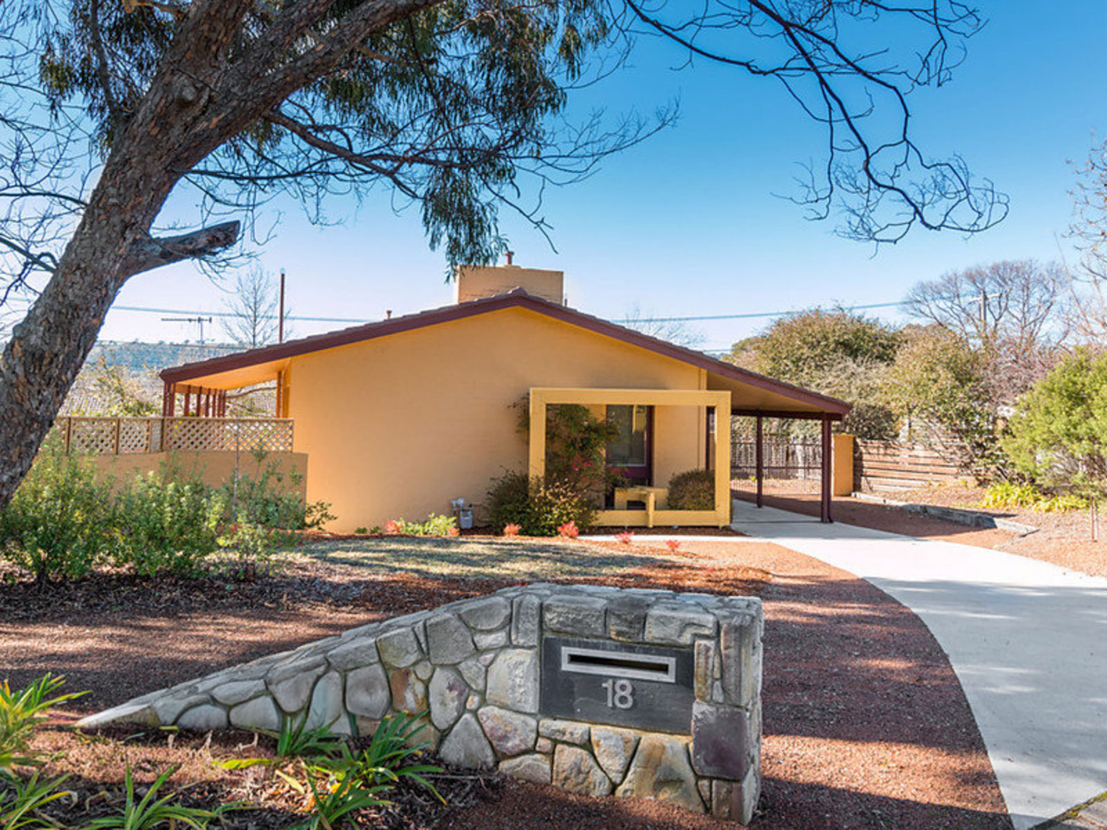 18 Wyatt Place, Torrens ACT 2607, Torrens - Image 1