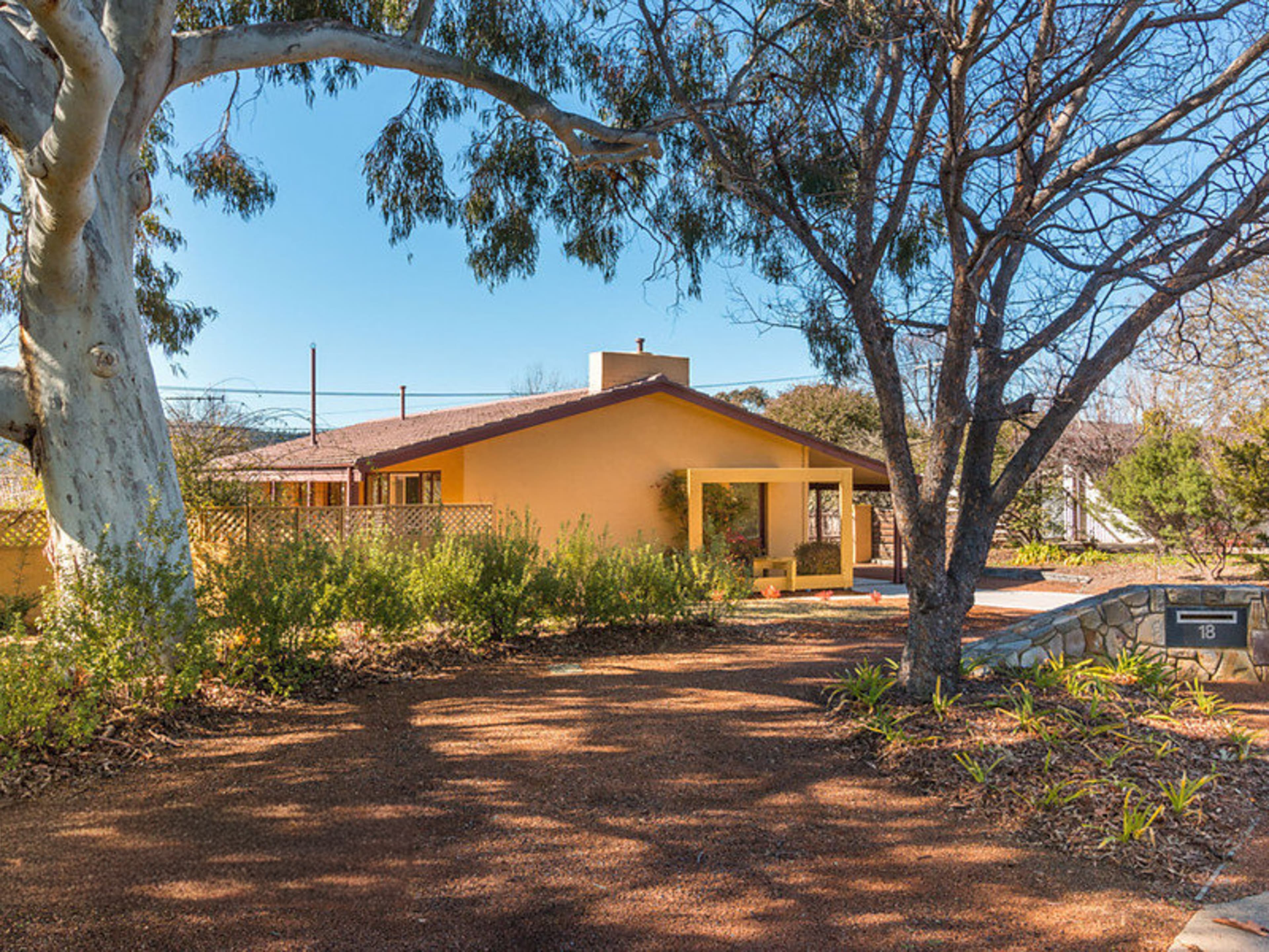 18 Wyatt Place, Torrens ACT 2607, Torrens - Thumbnail 2