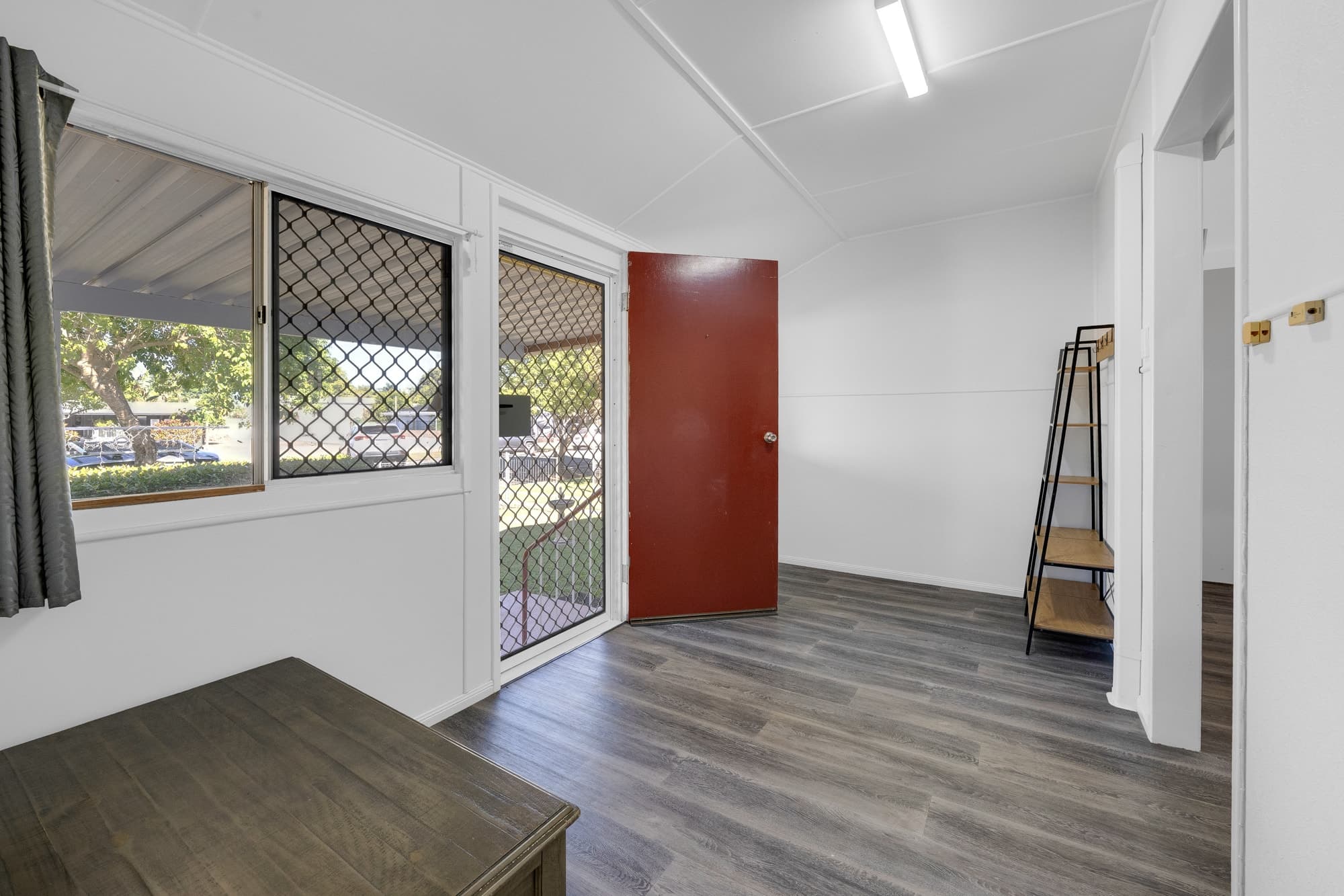 4 Petersen Street, North Mackay - Thumbnail 4