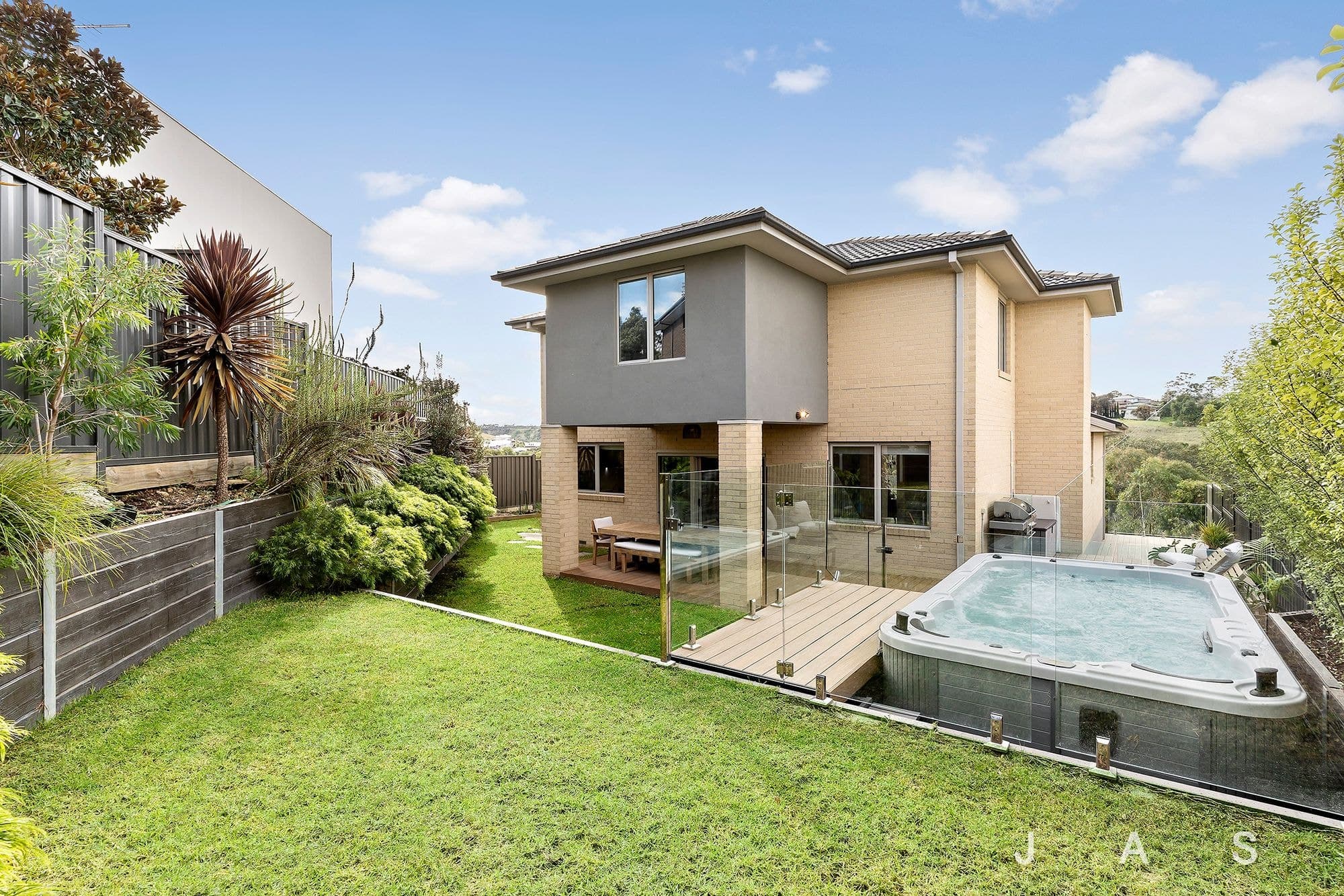 83 Halong Drive Sunshine North VIC, Sunshine North - Thumbnail 6