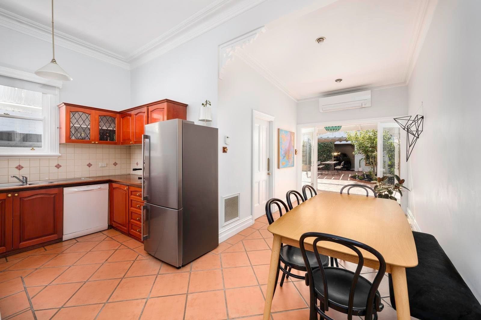 142 Holmes Road, Moonee Ponds VIC 3039, Moonee Ponds - Thumbnail 3