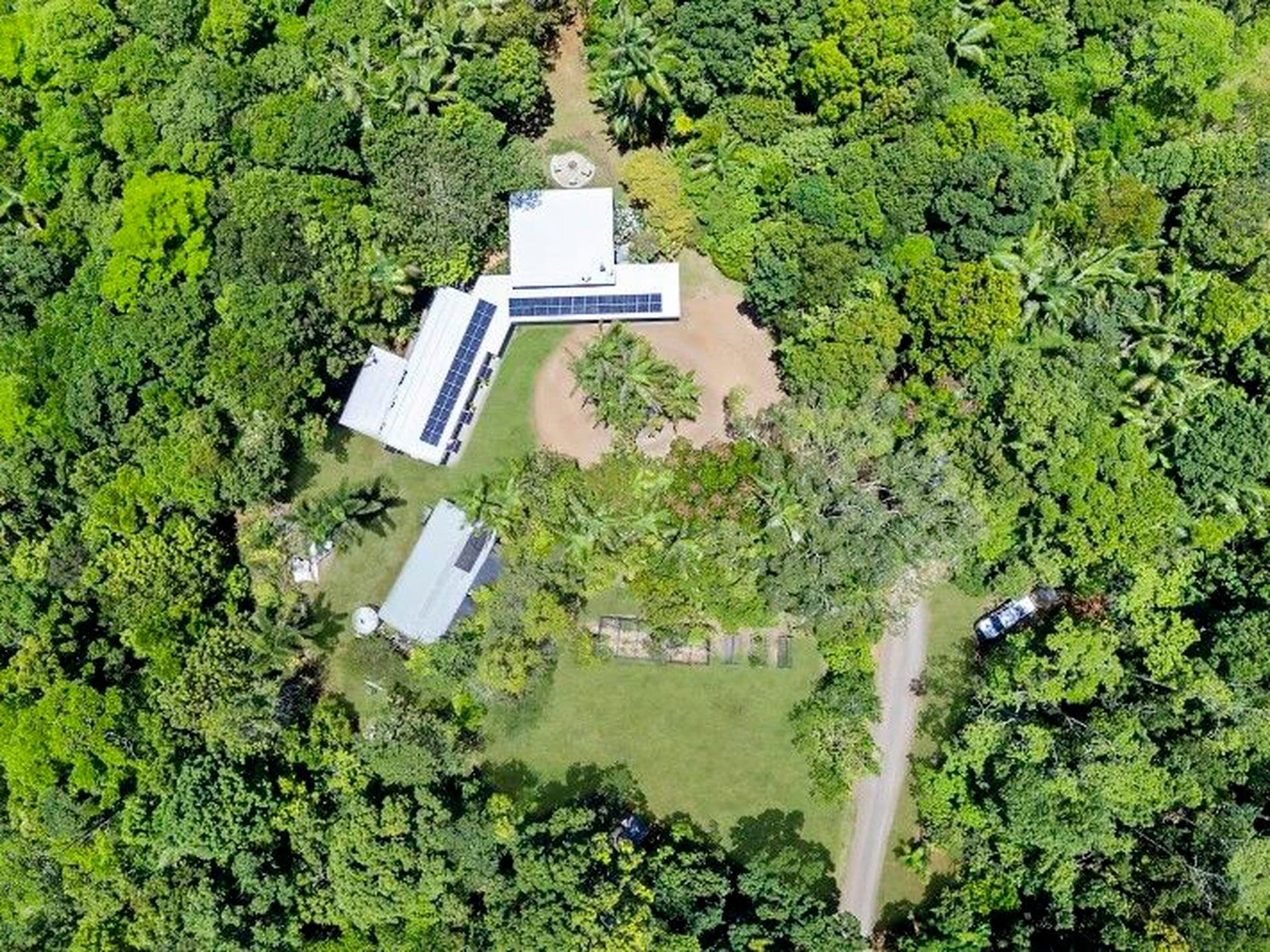 140 Hosie Road, Tarzali, Tarzali - Thumbnail 2