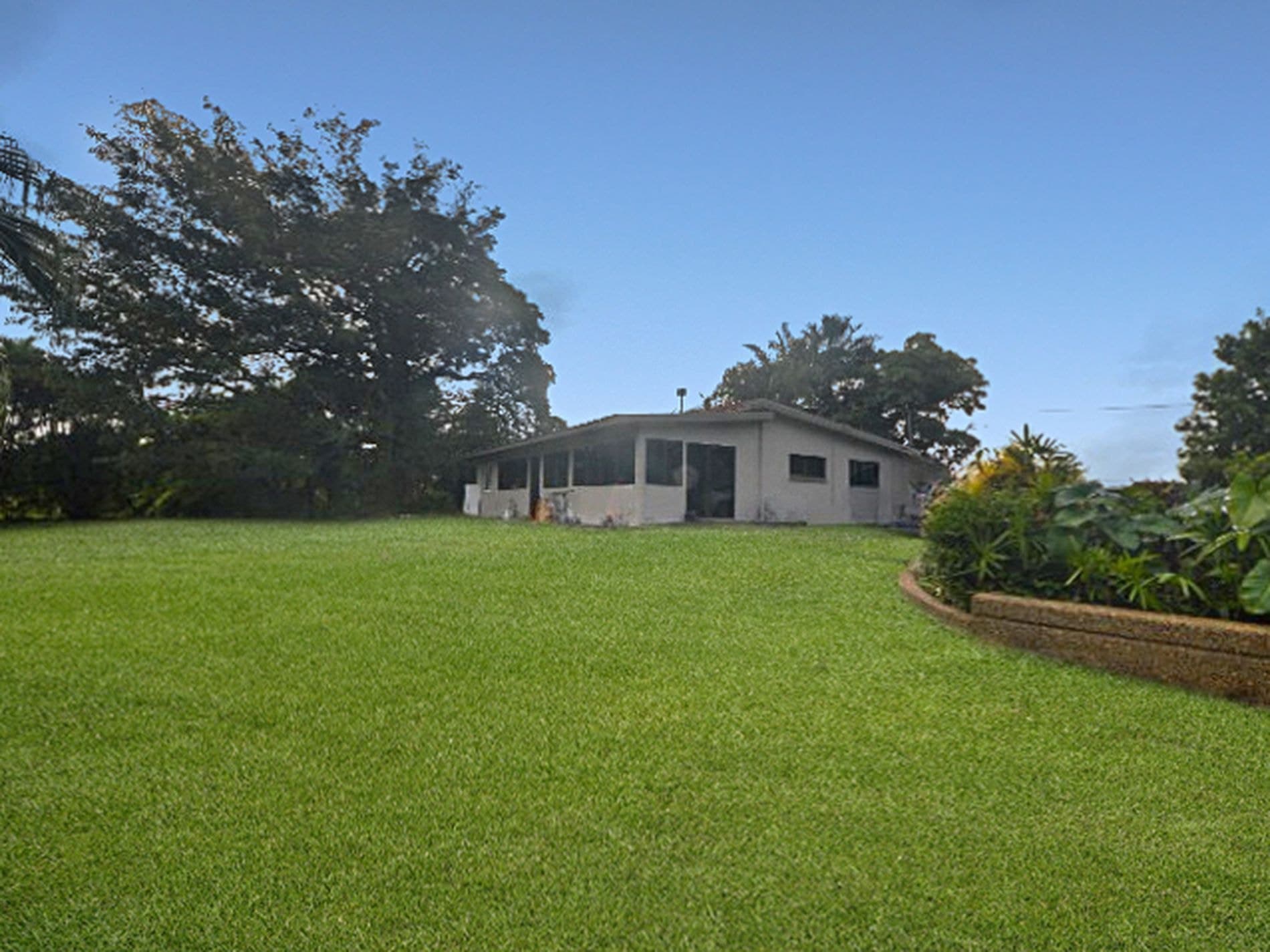 406 Donkin Road, Utchee Creek, Utchee Creek - Thumbnail 2