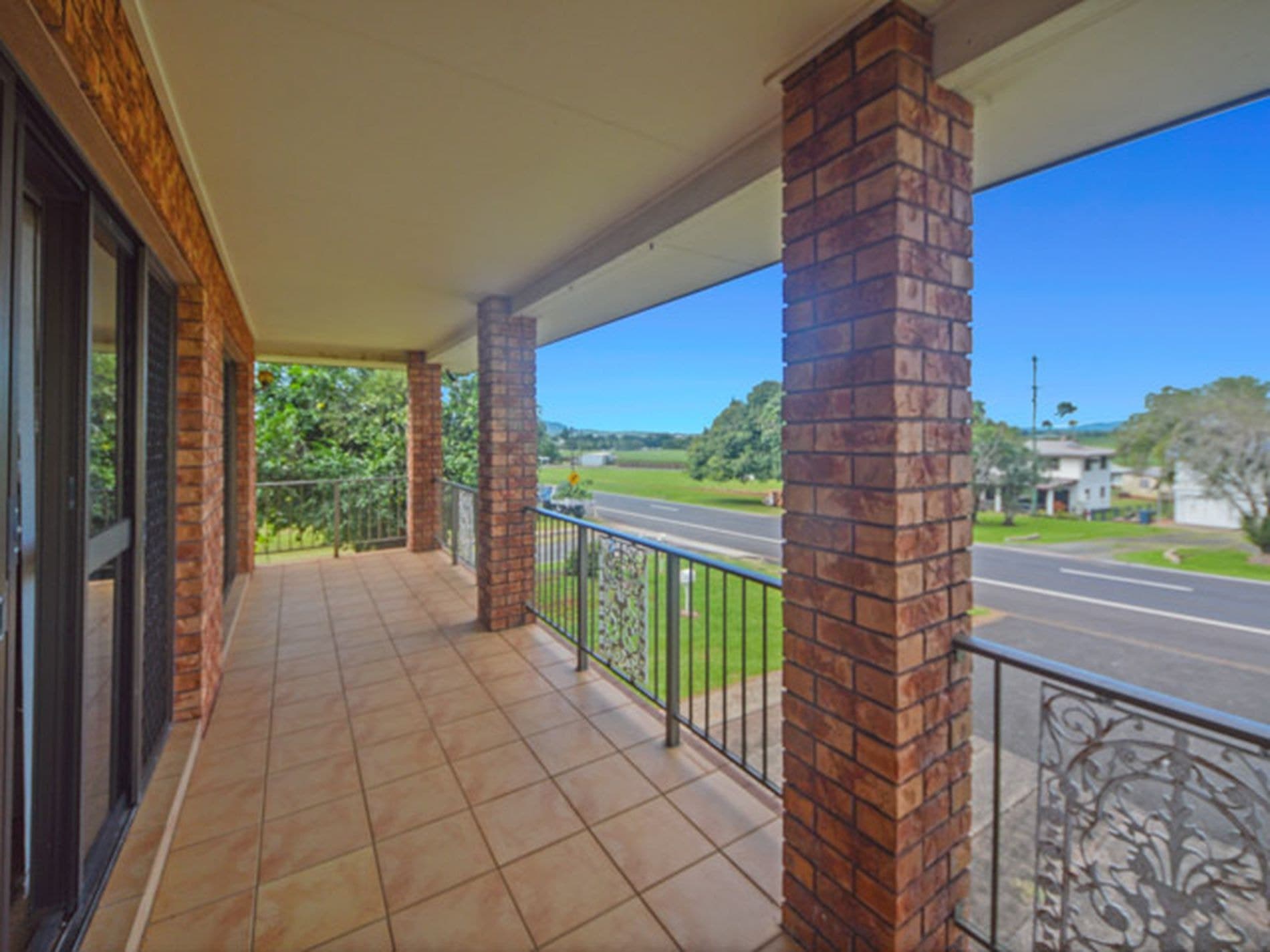 391 Palmerston Highway, O'briens Hill, O'Briens Hill - Thumbnail 5