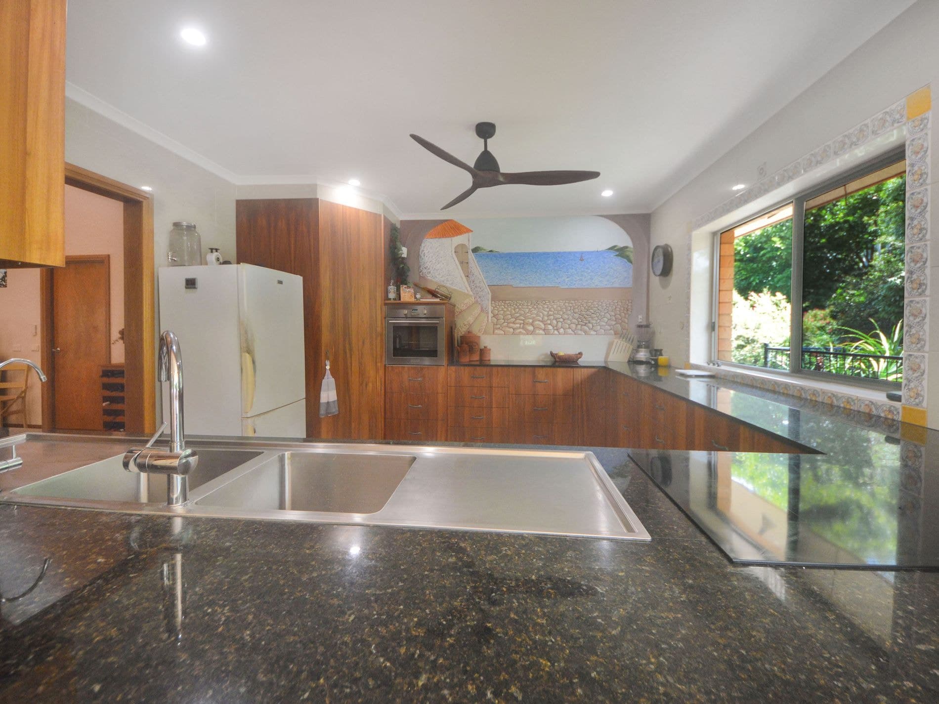 17 Middlemiss Street, Mareeba, Mareeba - Thumbnail 4