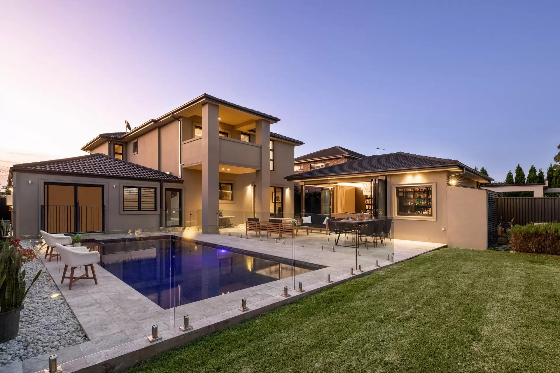 124 Tennyson Road,             Tennyson Point, Tennyson Point - Thumbnail 2