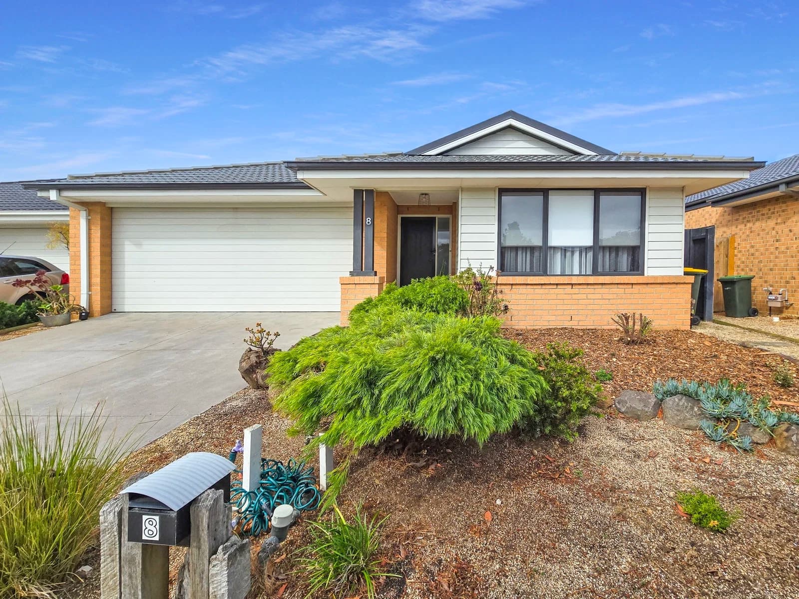 8 Neville Drive,ARMSTRONG CREEK, Armstrong Creek - Image 1