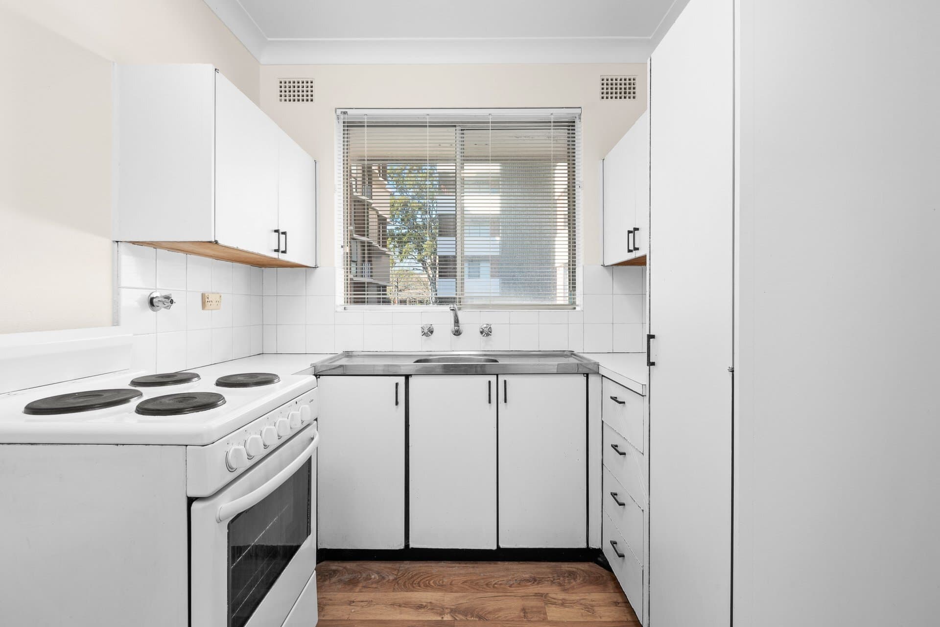 10/1 Western Crescent, Gladesville, Gladesville - Thumbnail 3