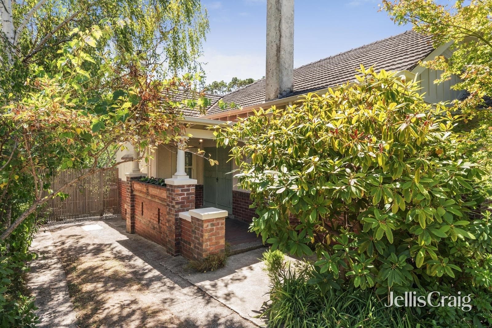 121 Disraeli Street, Kew, Kew - Thumbnail 2