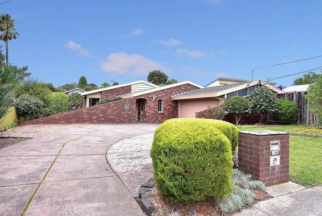 12 Creswick Street, Glen Waverley, Glen Waverley - Thumbnail 2