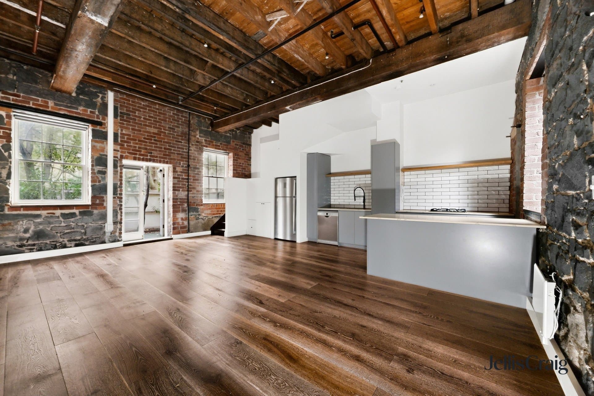 4 Murtons Way, Port Melbourne, Port Melbourne - Thumbnail 3