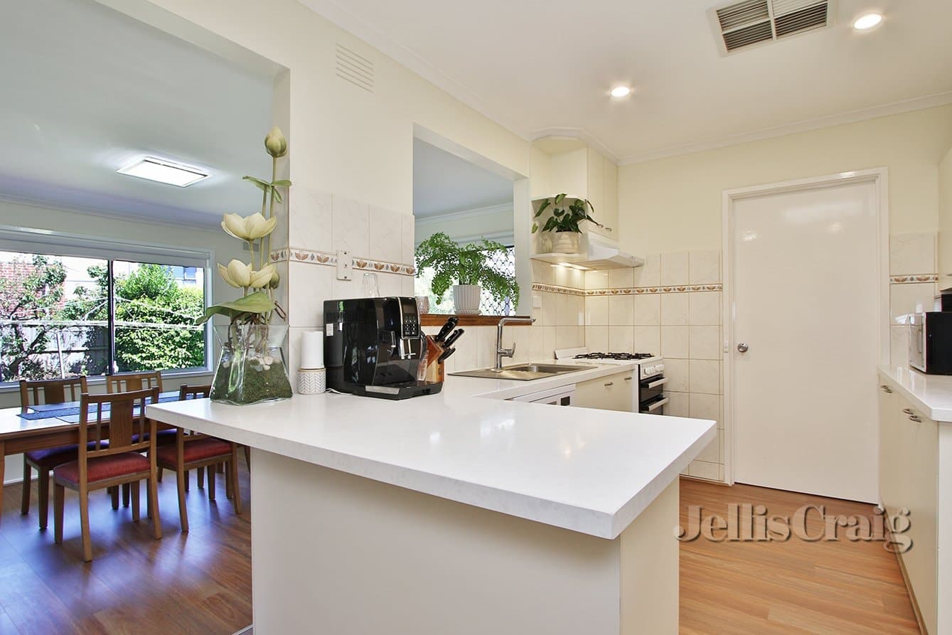 8 Millan Court, Glen Waverley, Glen Waverley - Thumbnail 2