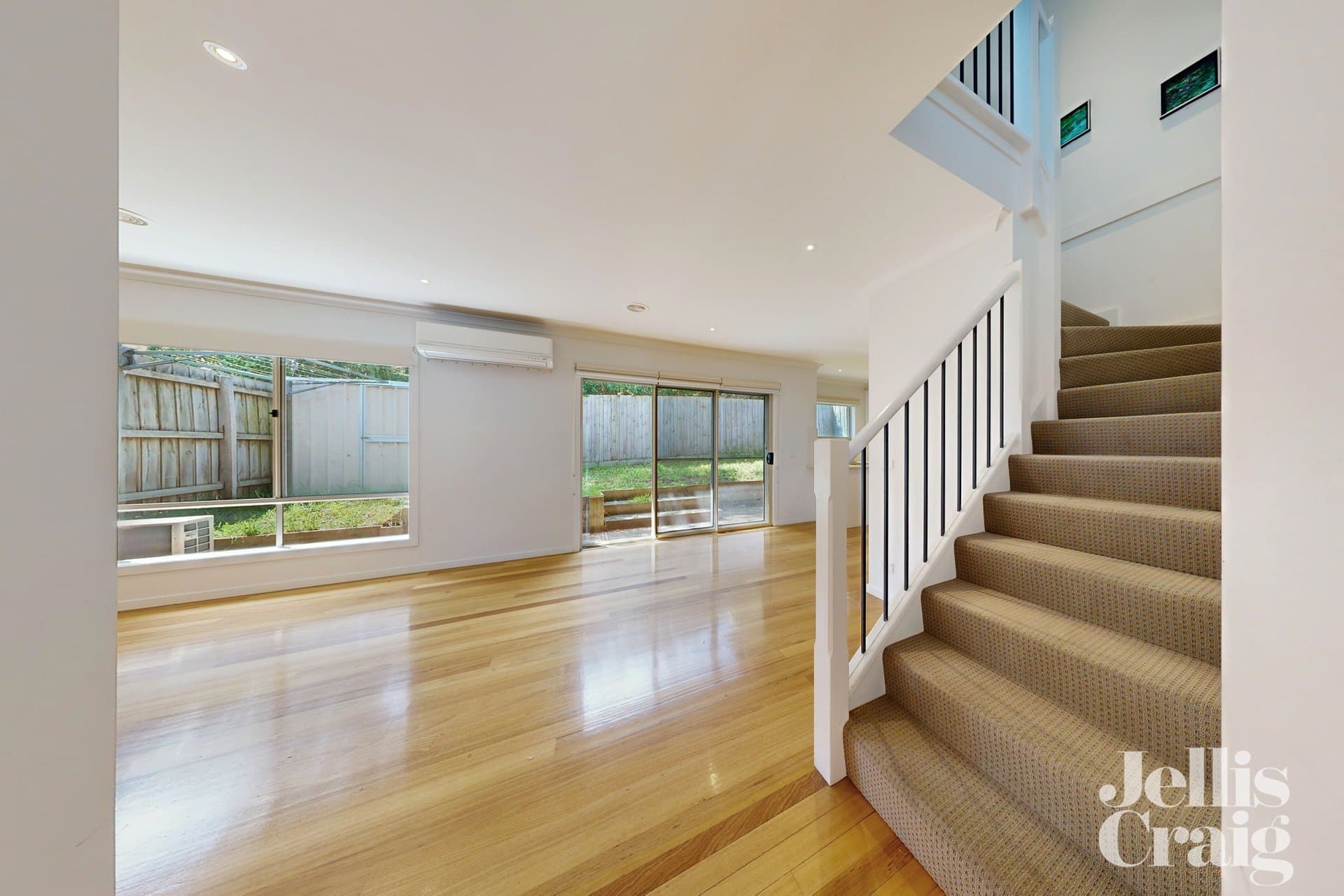 2/4-6 Smyth Street, Mount Waverley, Mount Waverley - Thumbnail 4