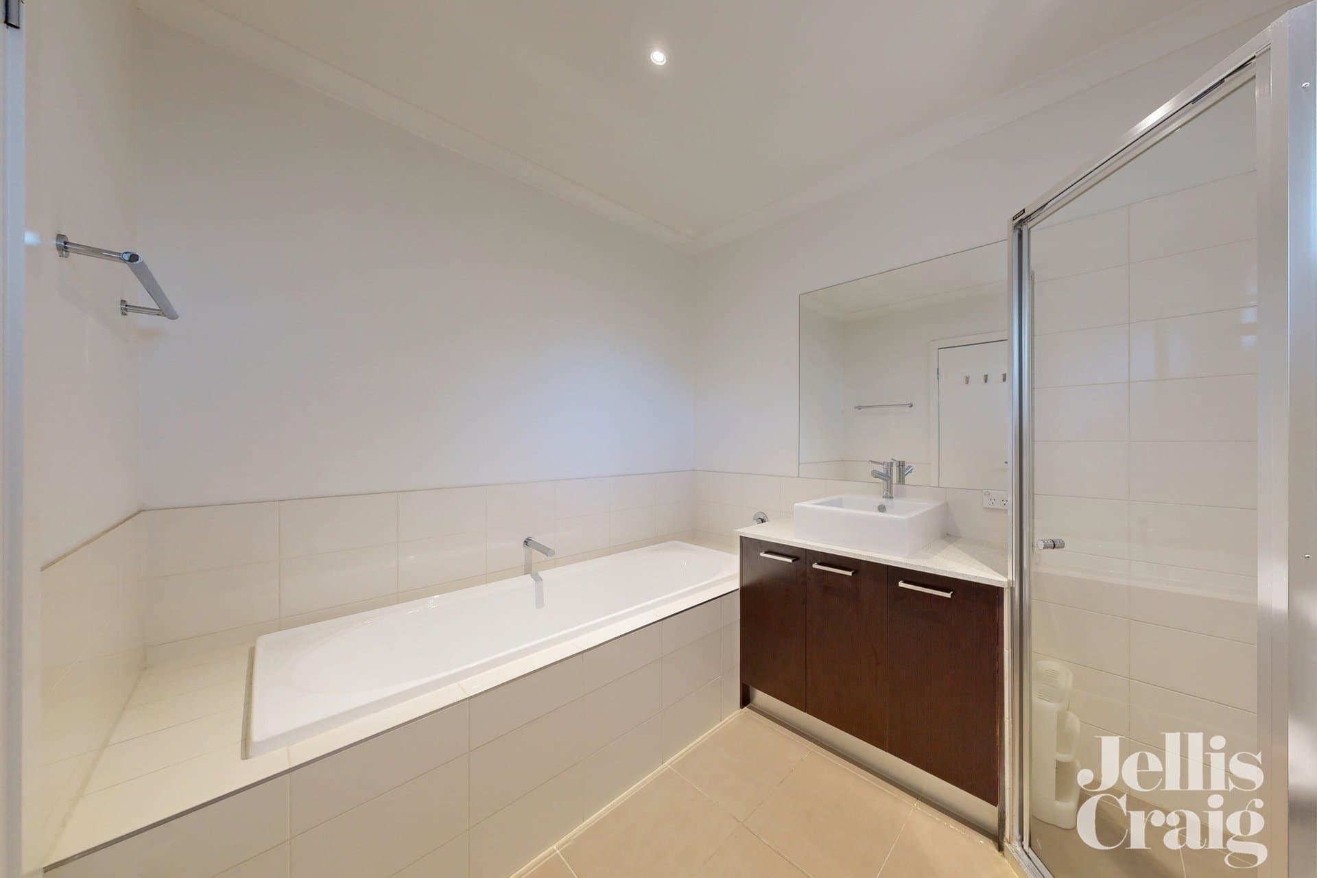 2/4-6 Smyth Street, Mount Waverley, Mount Waverley - Thumbnail 7