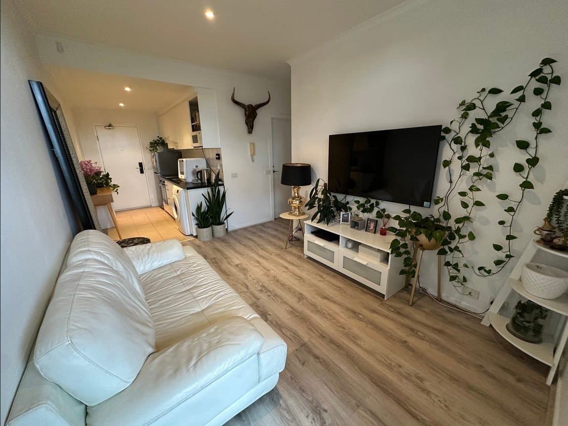406/662-678 Blackburn Road, Notting Hill, Notting Hill - Thumbnail 2