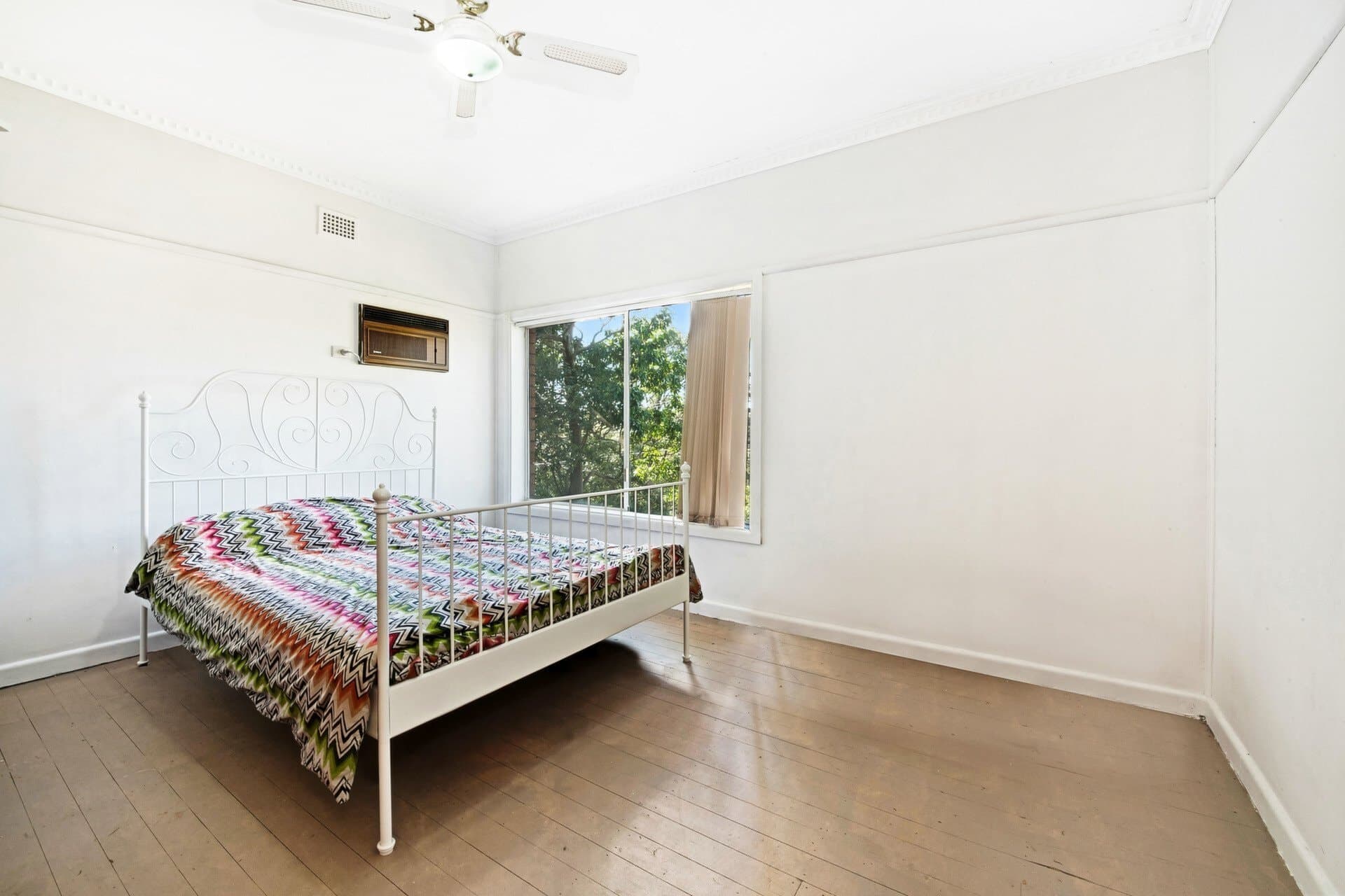 206 Pittwater Road, Gladesville, Gladesville - Thumbnail 2