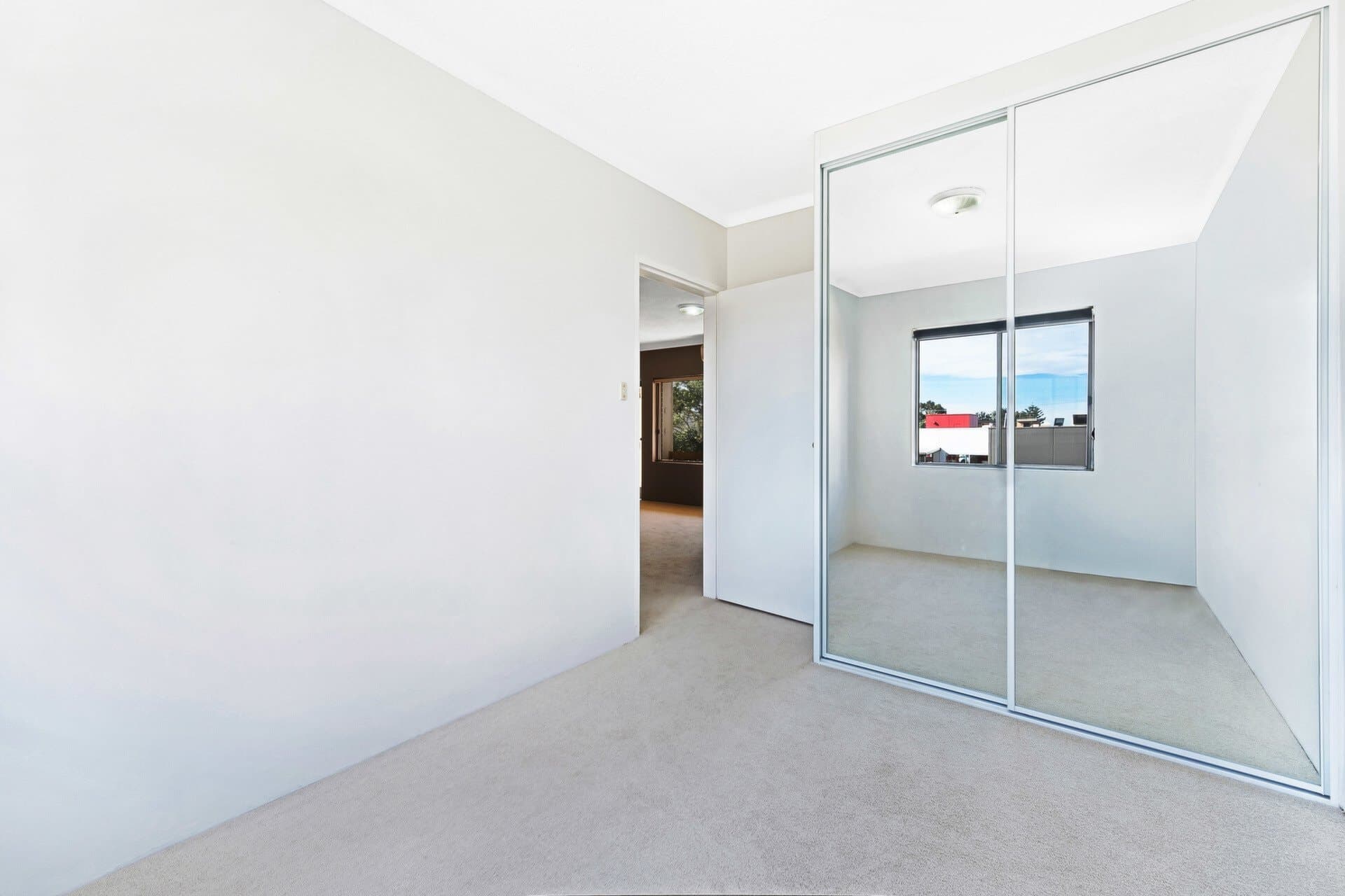 9/9A Cambridge Street, Gladesville, Gladesville - Thumbnail 3