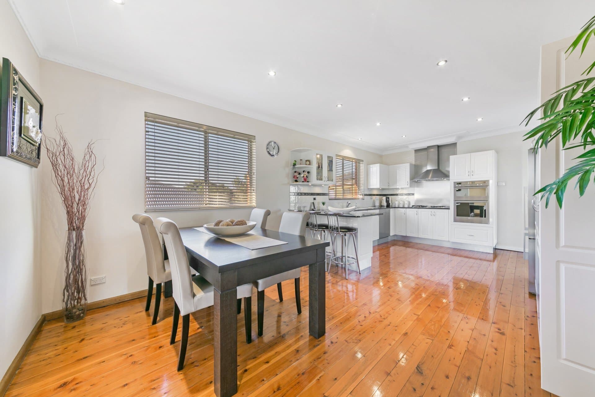 7 Swan Street, Gladesville, Gladesville - Thumbnail 2