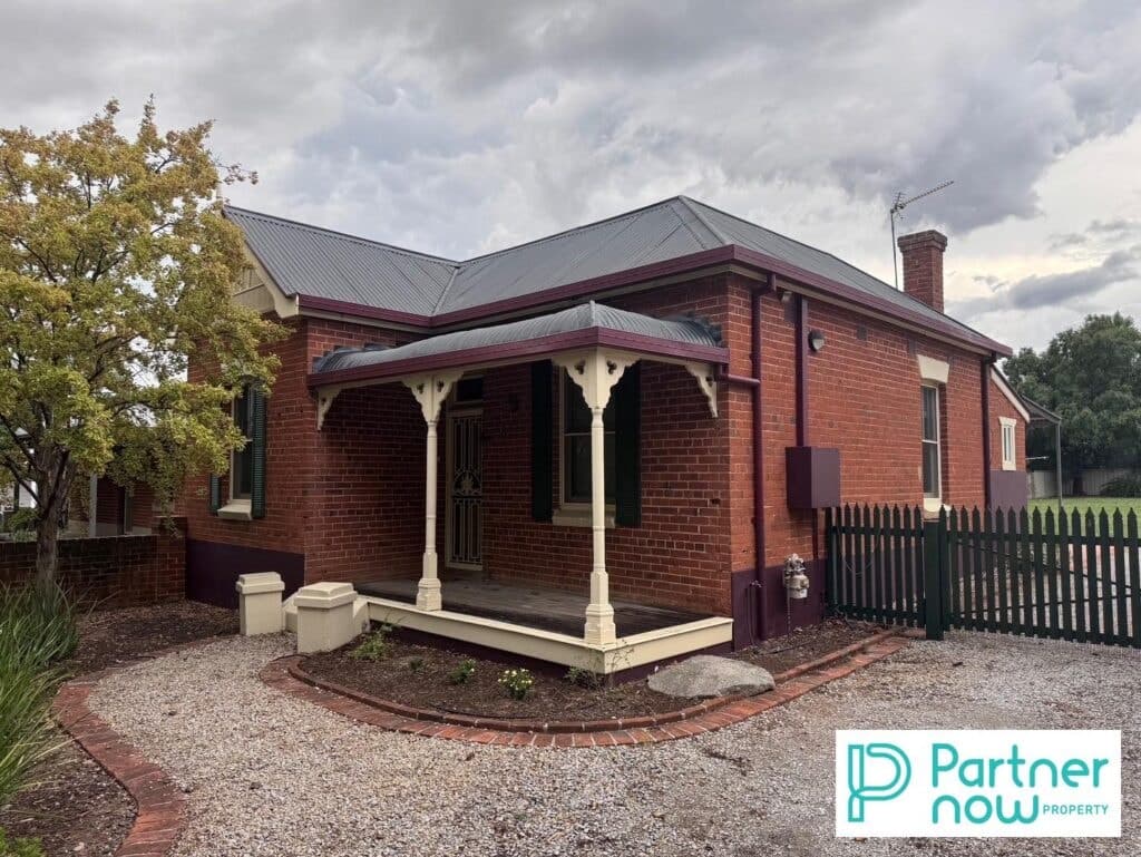 26 Crown Street, Tamworth - Thumbnail 6