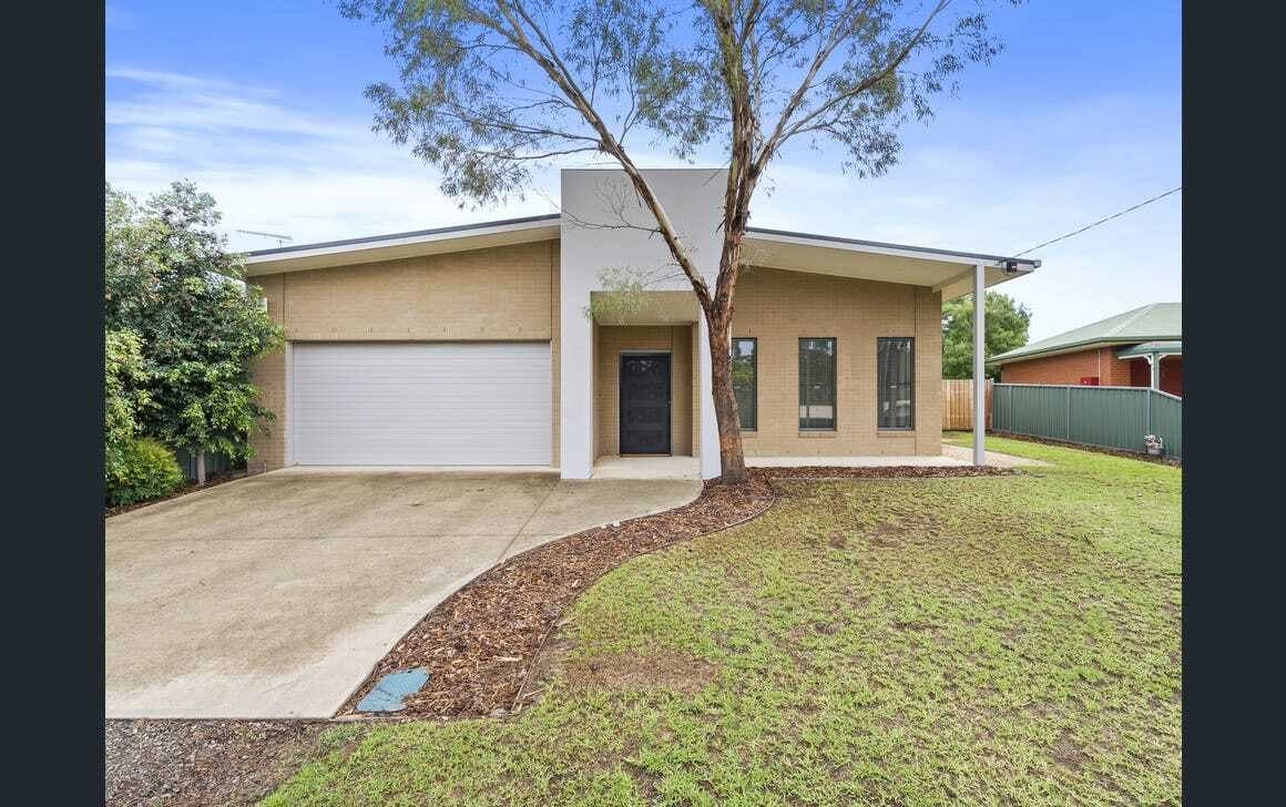 211 River Street, Corowa, Corowa - Image 1