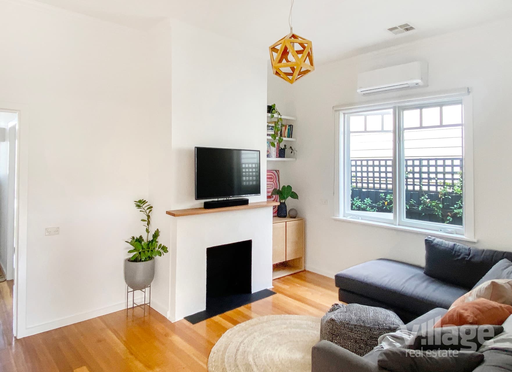 72 Empress Avenue, Kingsville - Thumbnail 2