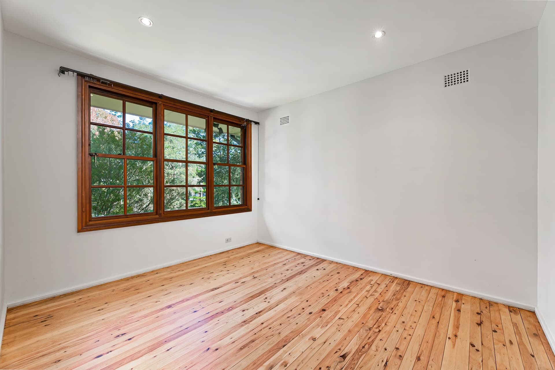 16 Leeds Place,         Turramurra, Turramurra - Thumbnail 8