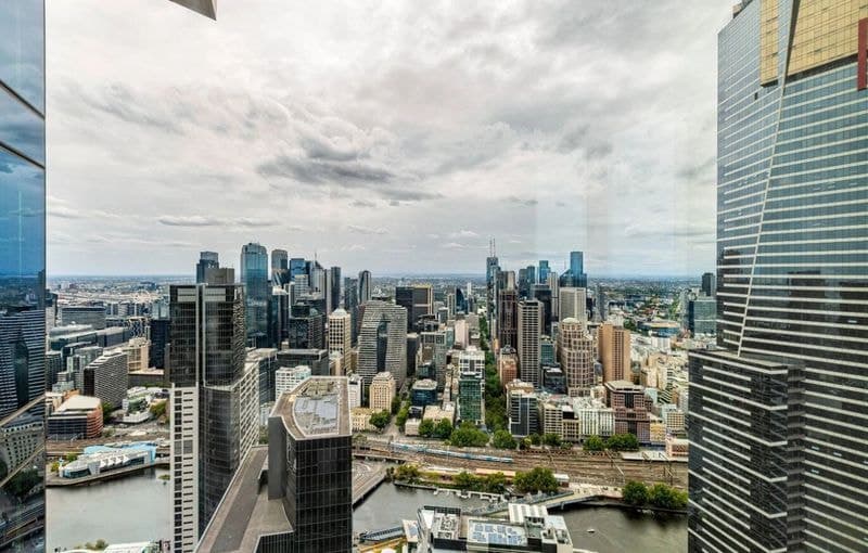 6604 / 70 Southbank Boulevard, Southbank, Southbank - Image 1