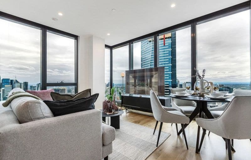 6604 / 70 Southbank Boulevard, Southbank, Southbank - Thumbnail 3