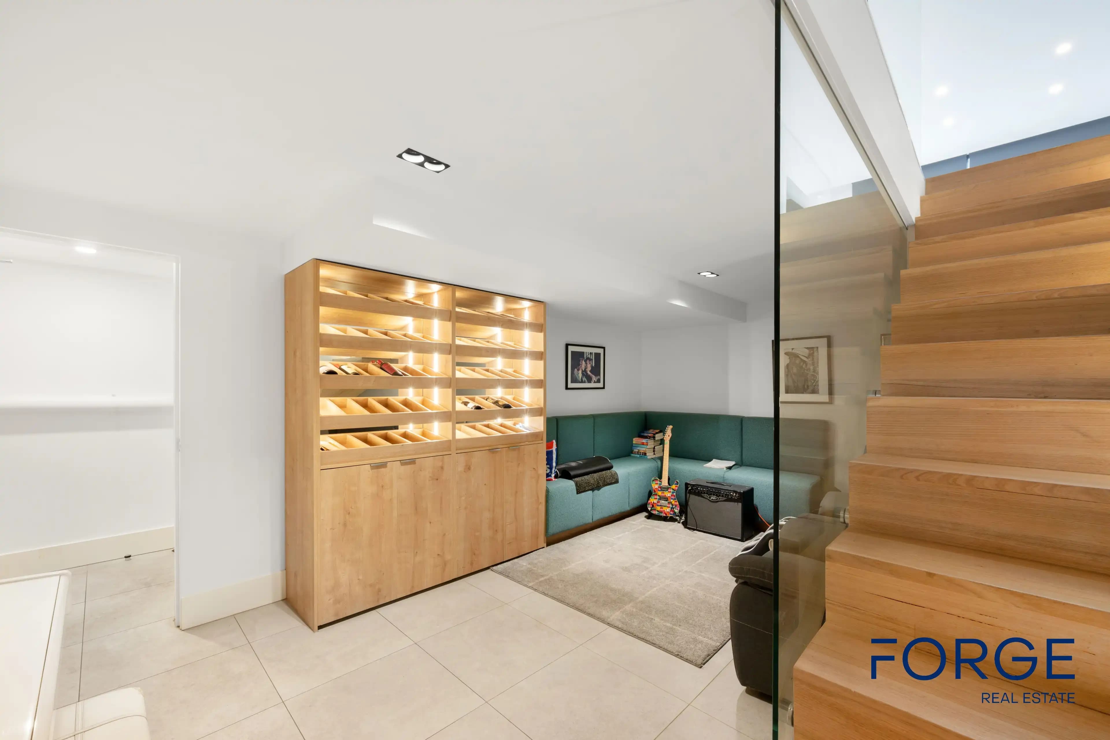 1 / 22b Carr Street, Brighton East, Brighton East - Image 1