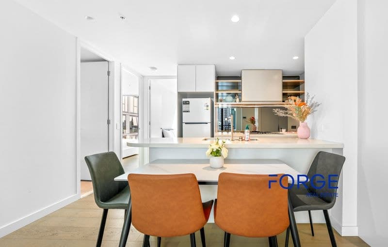 609 / 94 Stanley Street, West Melbourne, West Melbourne - Thumbnail 2